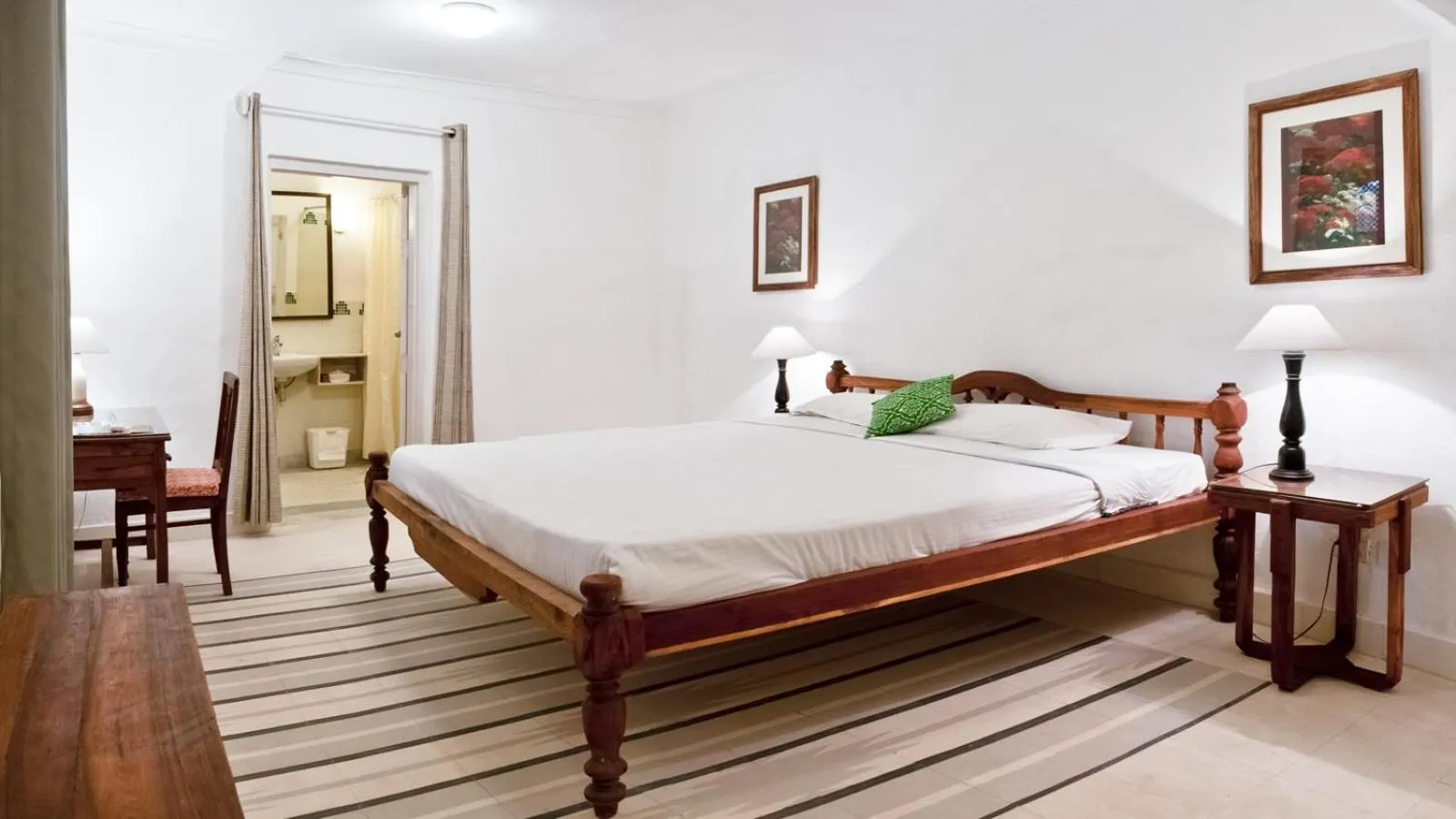 Heritage Comfort in Neemrana's - Hill Fort - Kesroli