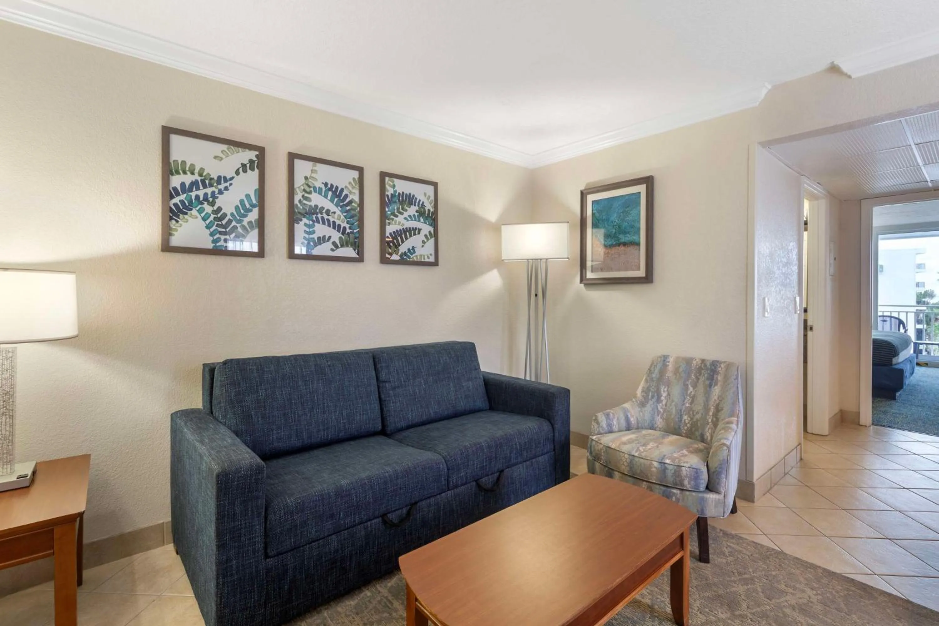 Family Suite with 2 Queen Beds with Kitchenette in Best Western Cocoa Beach - Port Canaveral