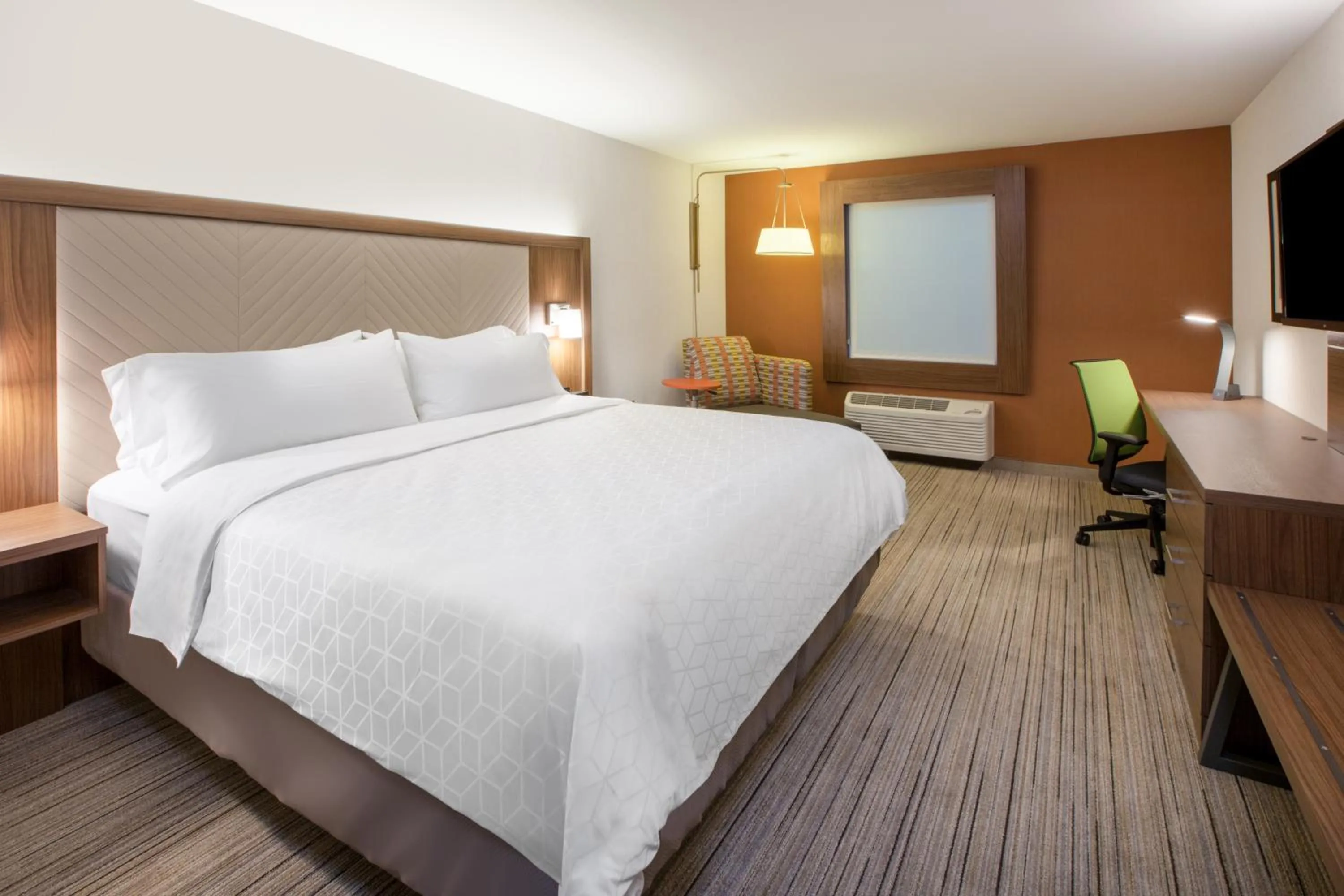 Standard King Room in Holiday Inn Express & Suites - Canton by IHG
