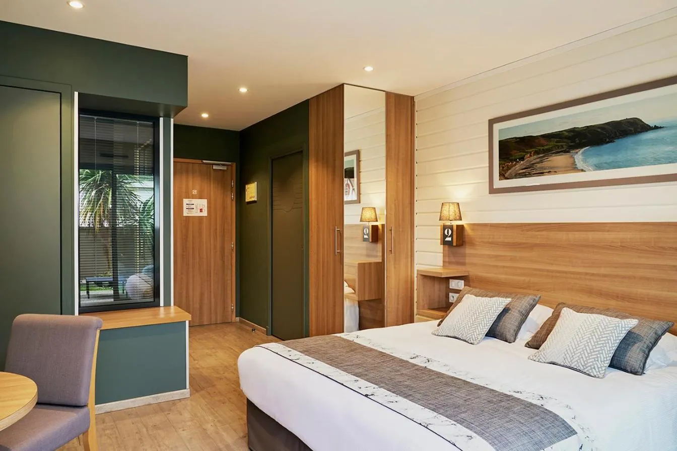 Deluxe Room in La Cremaillere Hôtel-Restaurant