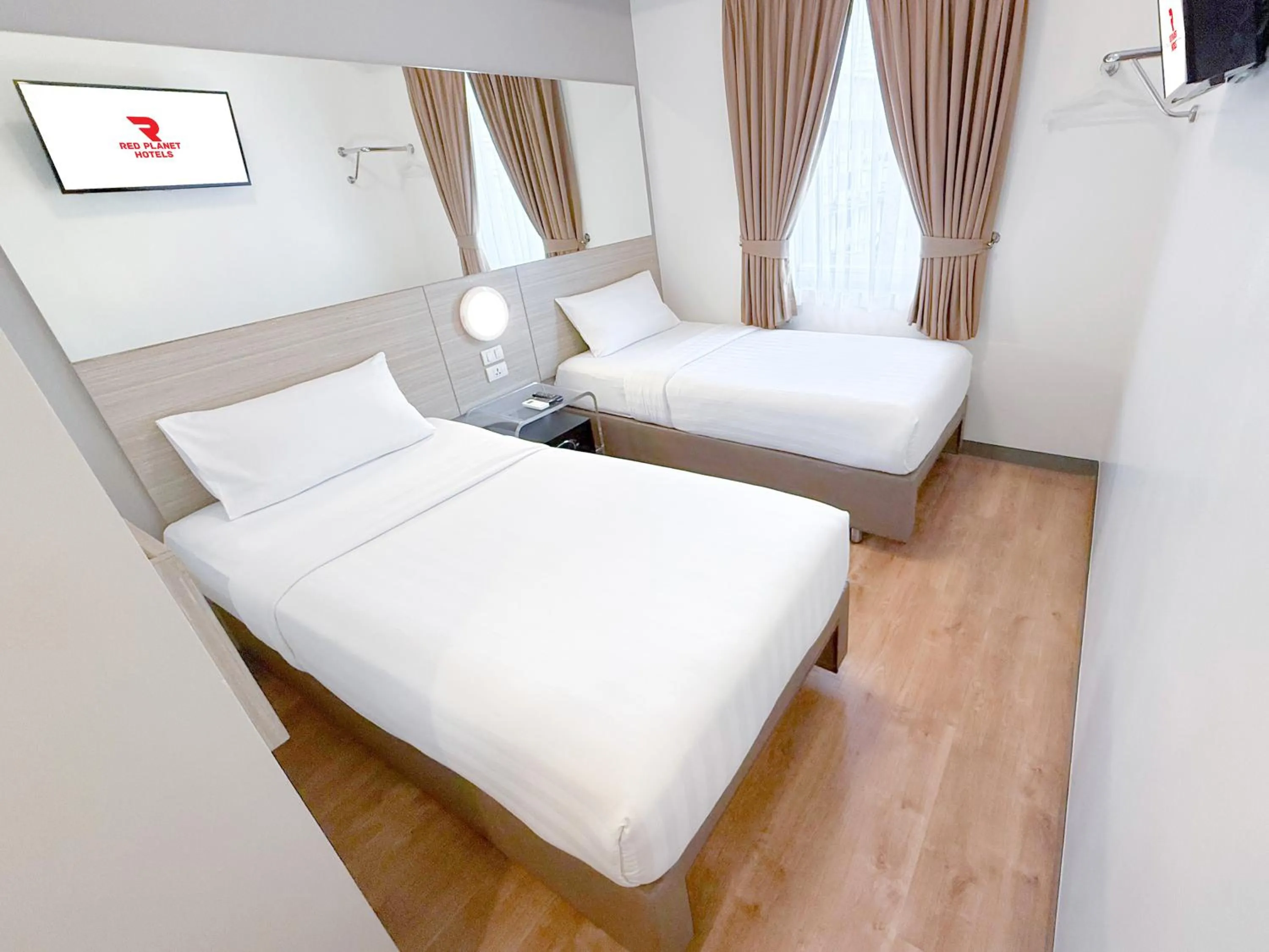 Twin Room in Red Planet Davao
