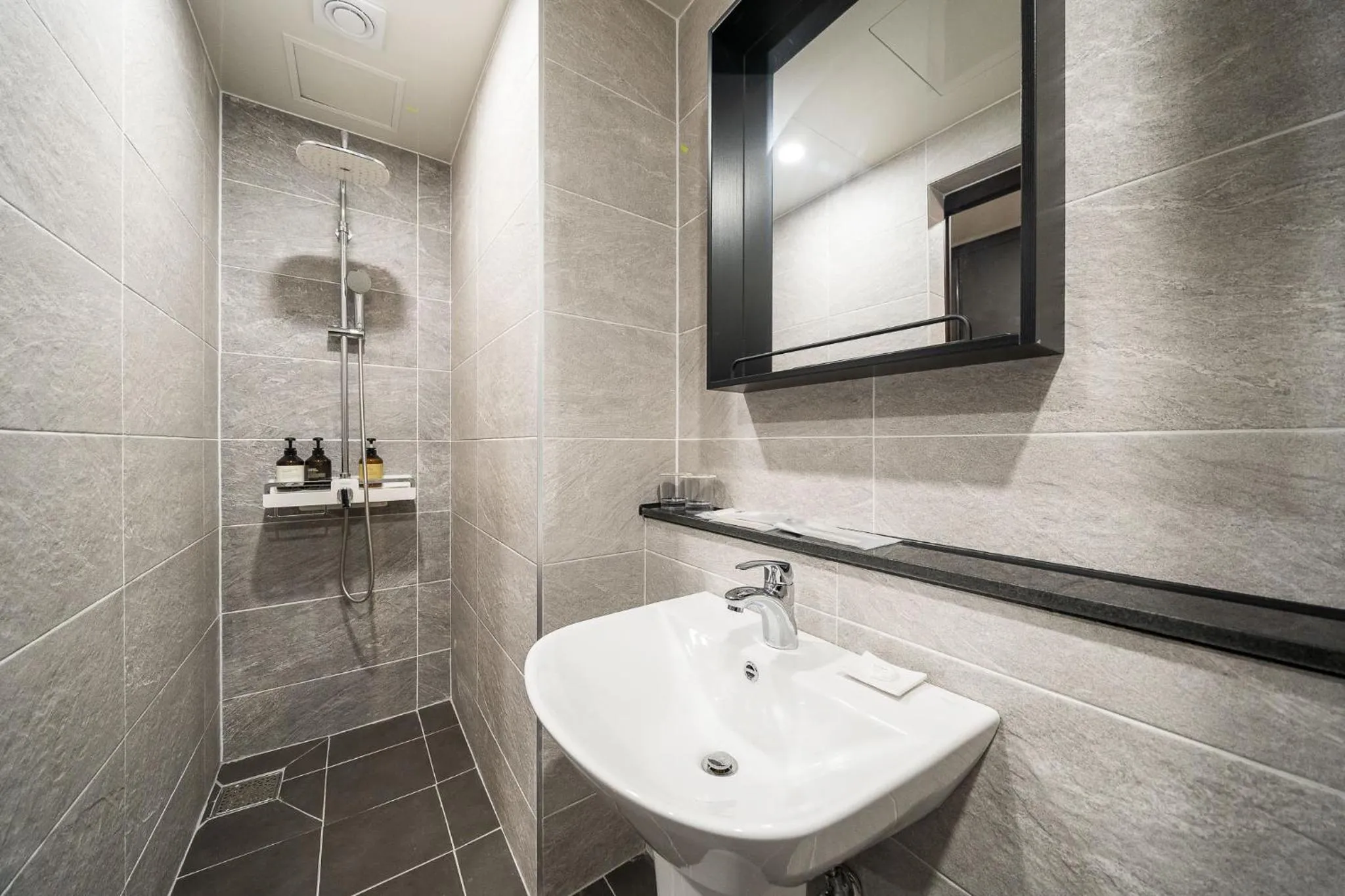 Standard Double Room in Griffinbay Hotel