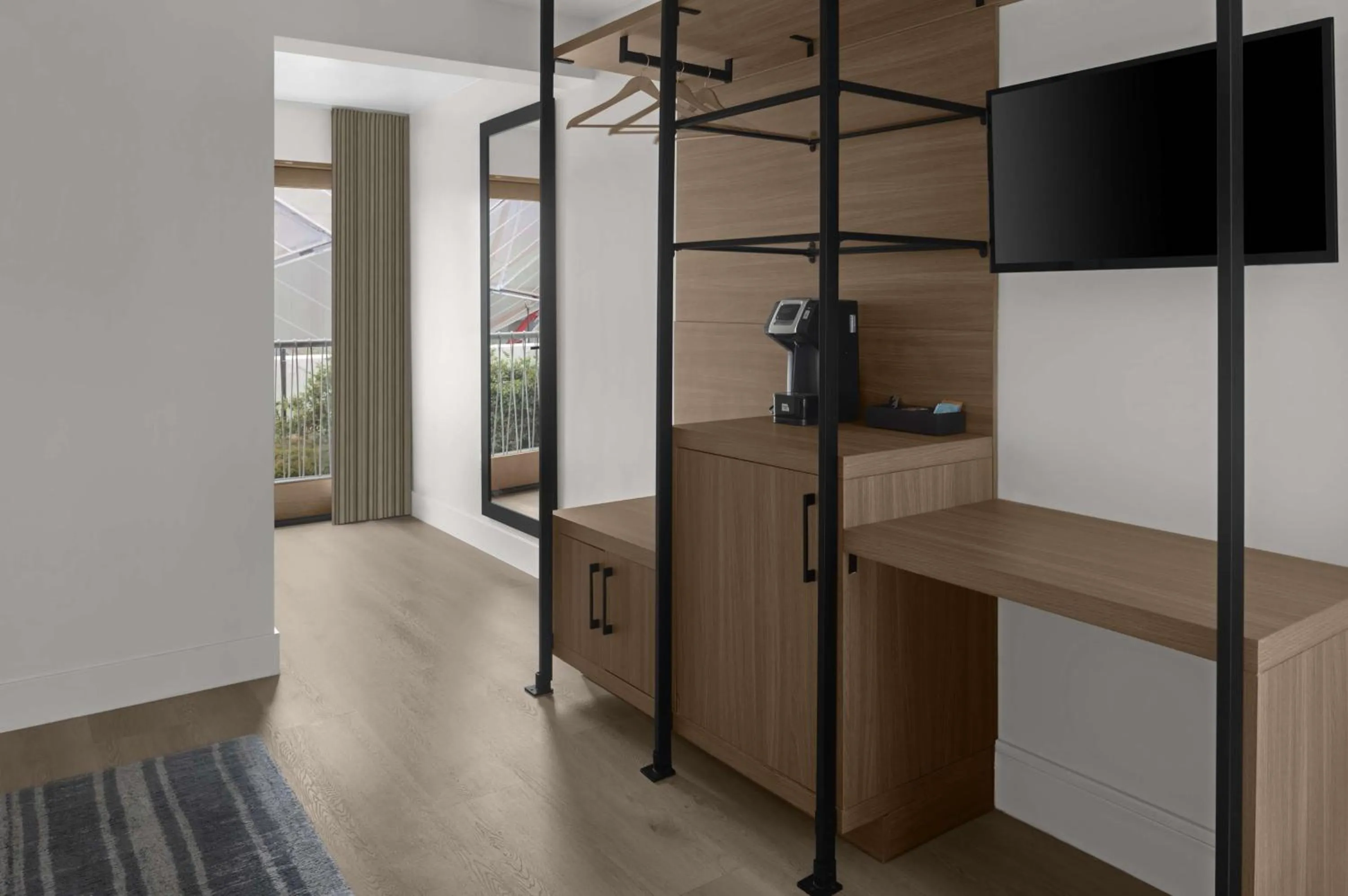 Premier King Room with Patio - Ground Floor in The Lum Hotel Los Angeles Stadium District