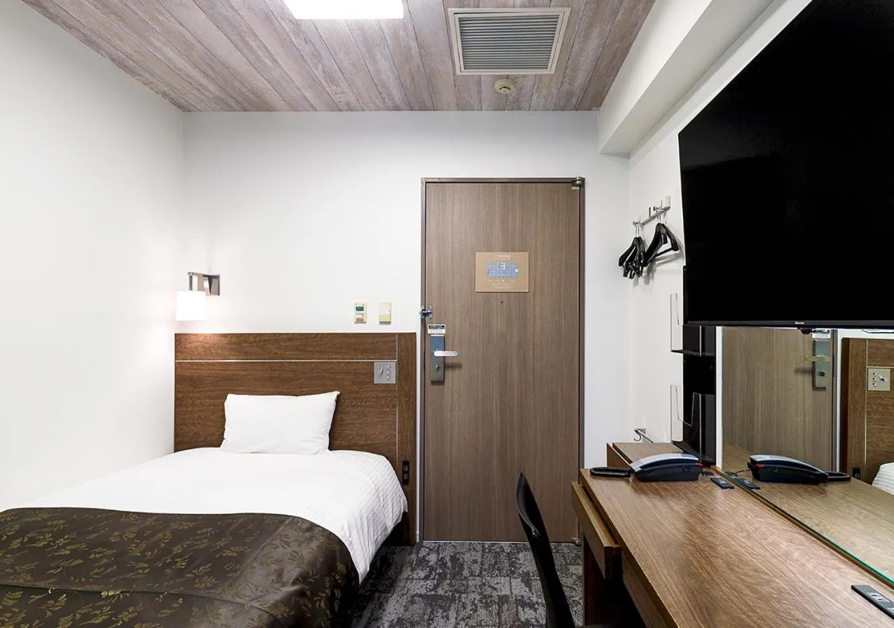 Standard Room (1 Adult) - Non-Smoking  in APA Hotel Kamata Ekimae