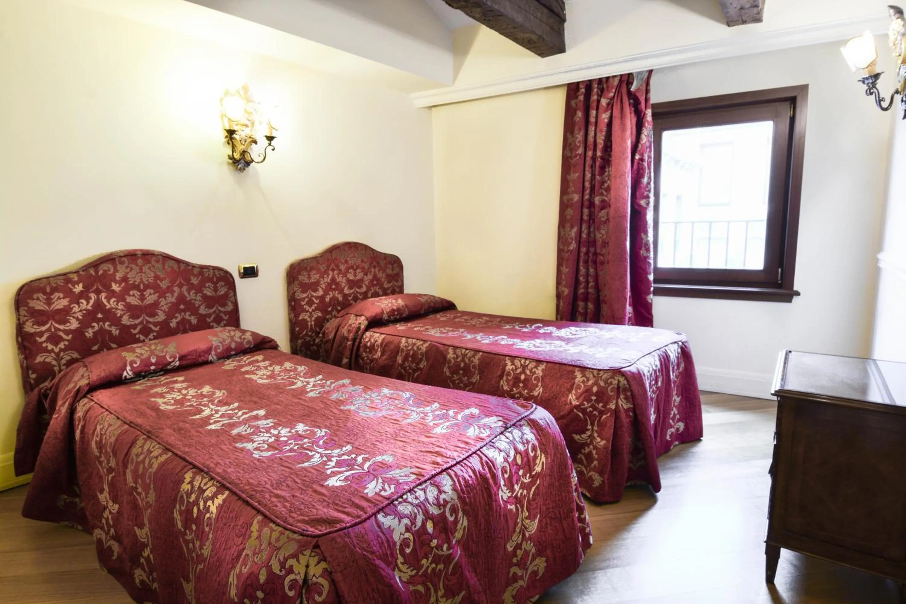 Suite Deluxe (4 adults) in Suites Torre Dell'Orologio