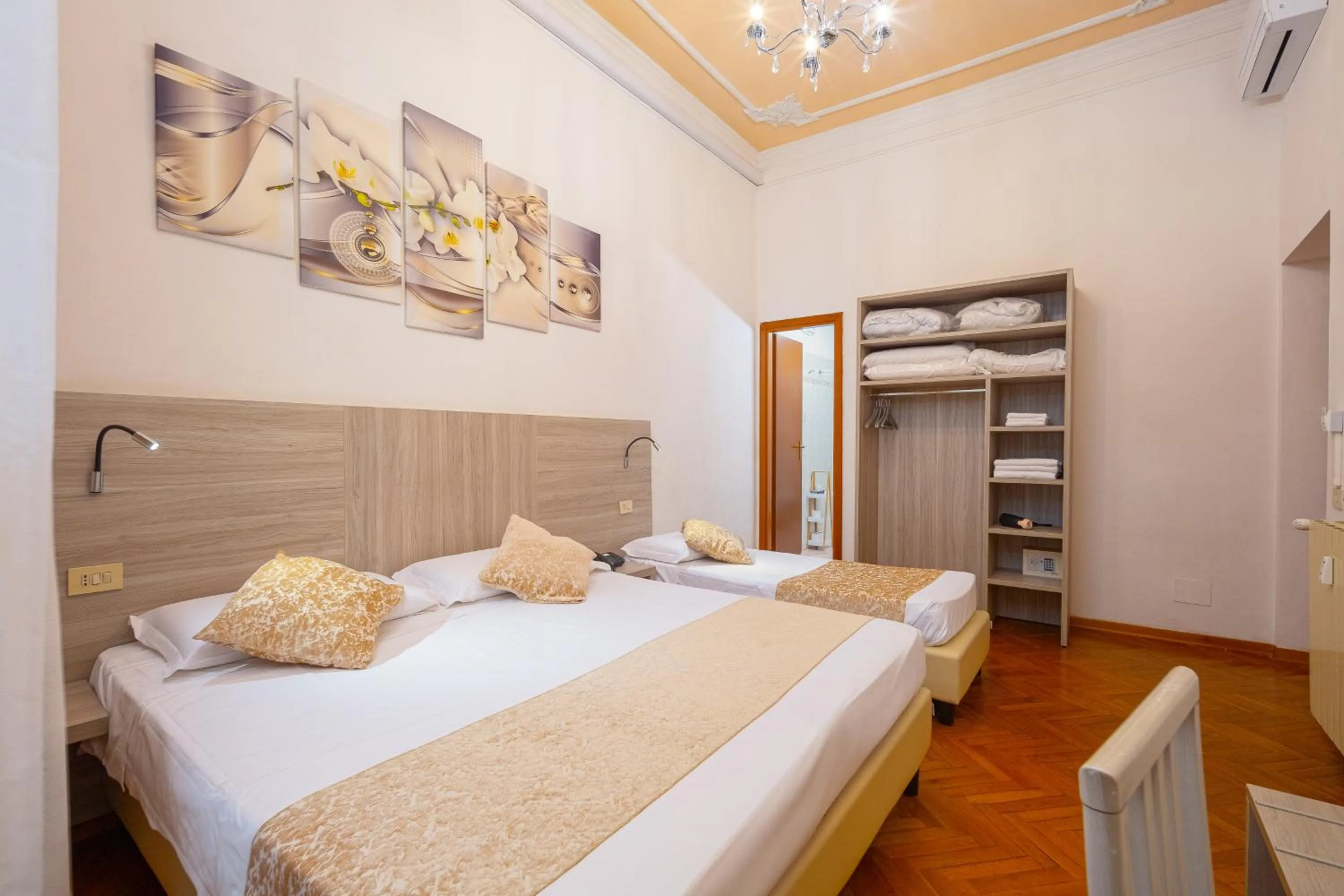 Triple Room - single occupancy in Lilium Hotel
