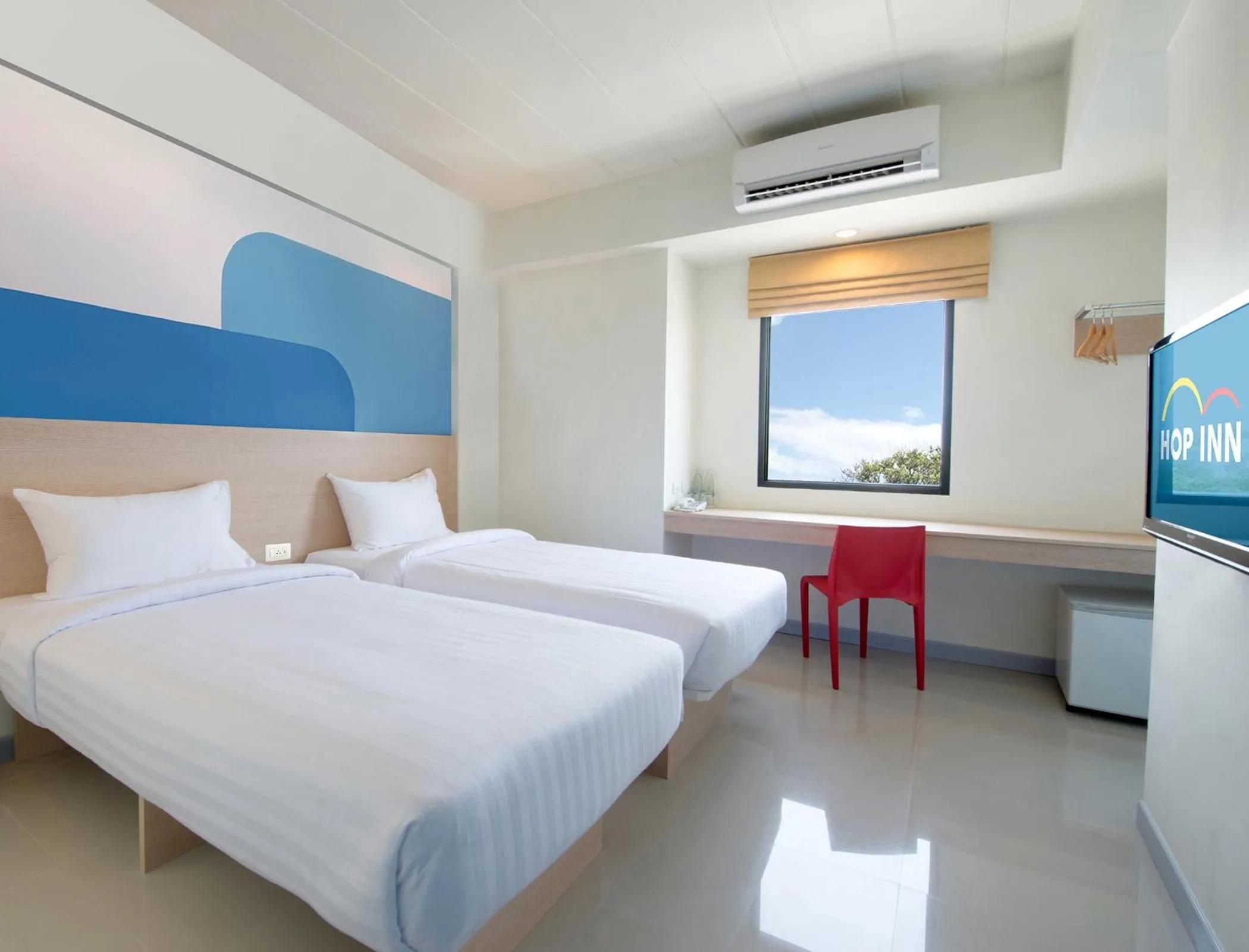 Standard Twin Room in HOP INN Mahasarakham
