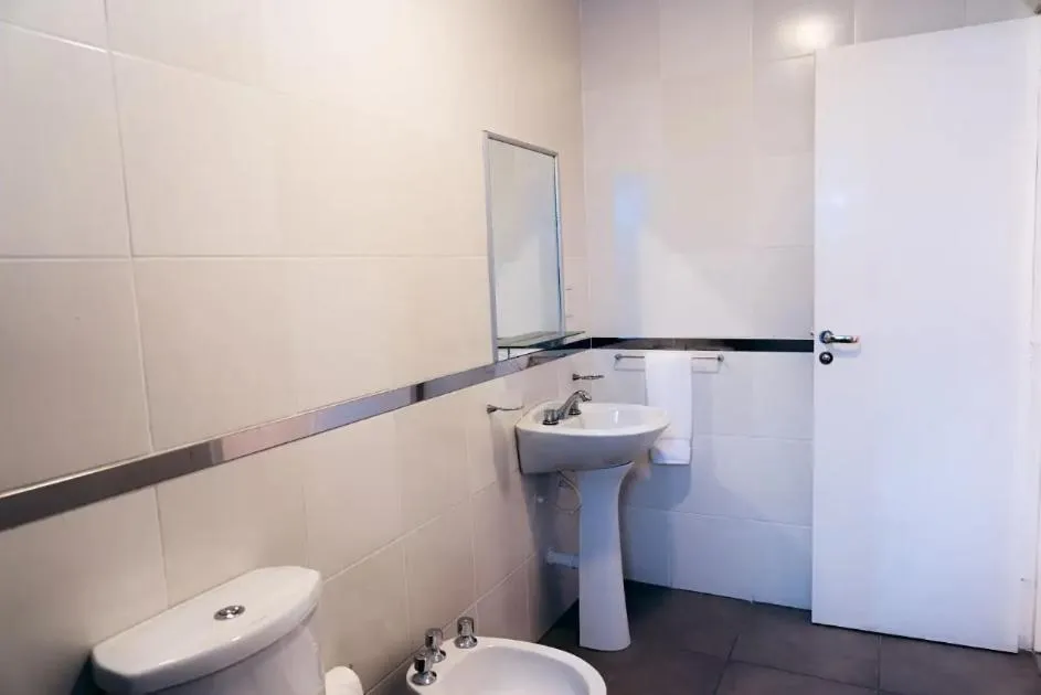 Standard Twin Room - single occupancy in Selina Salta