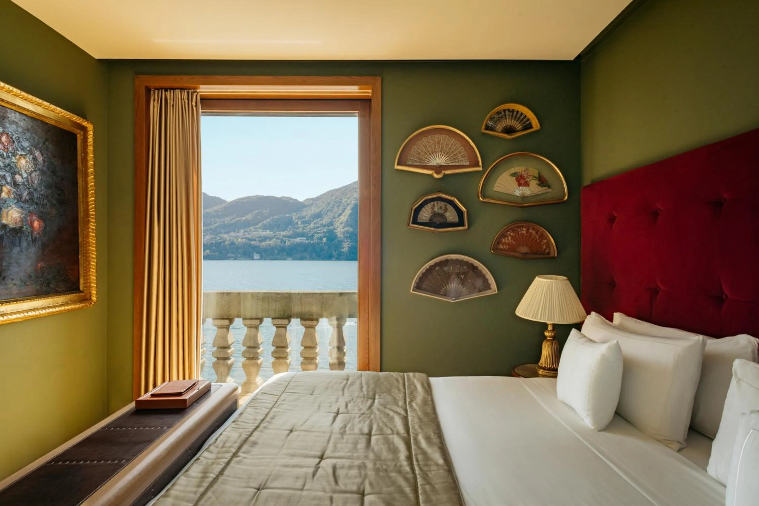 Corner Suite with Rooftop Terrace in Grand Hotel Tremezzo