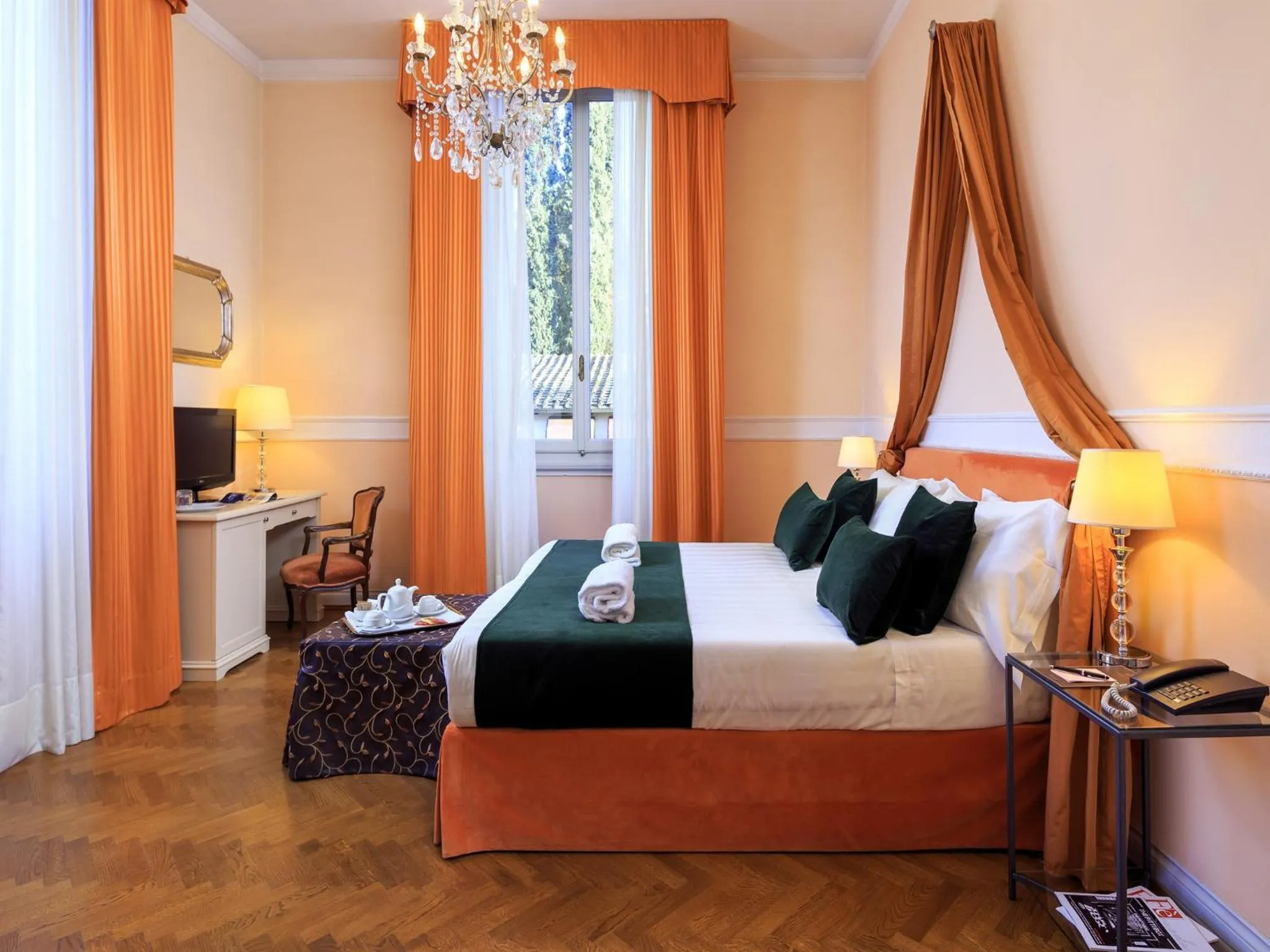 Deluxe Double or Twin Room in Hotel Villa Carlotta