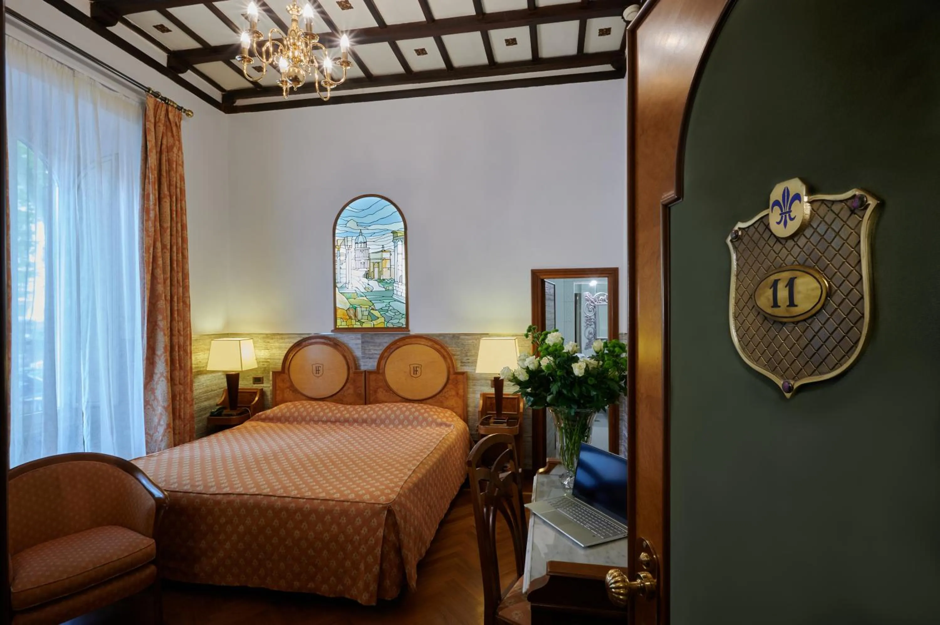 Double or Twin Room in Hotel Farnese