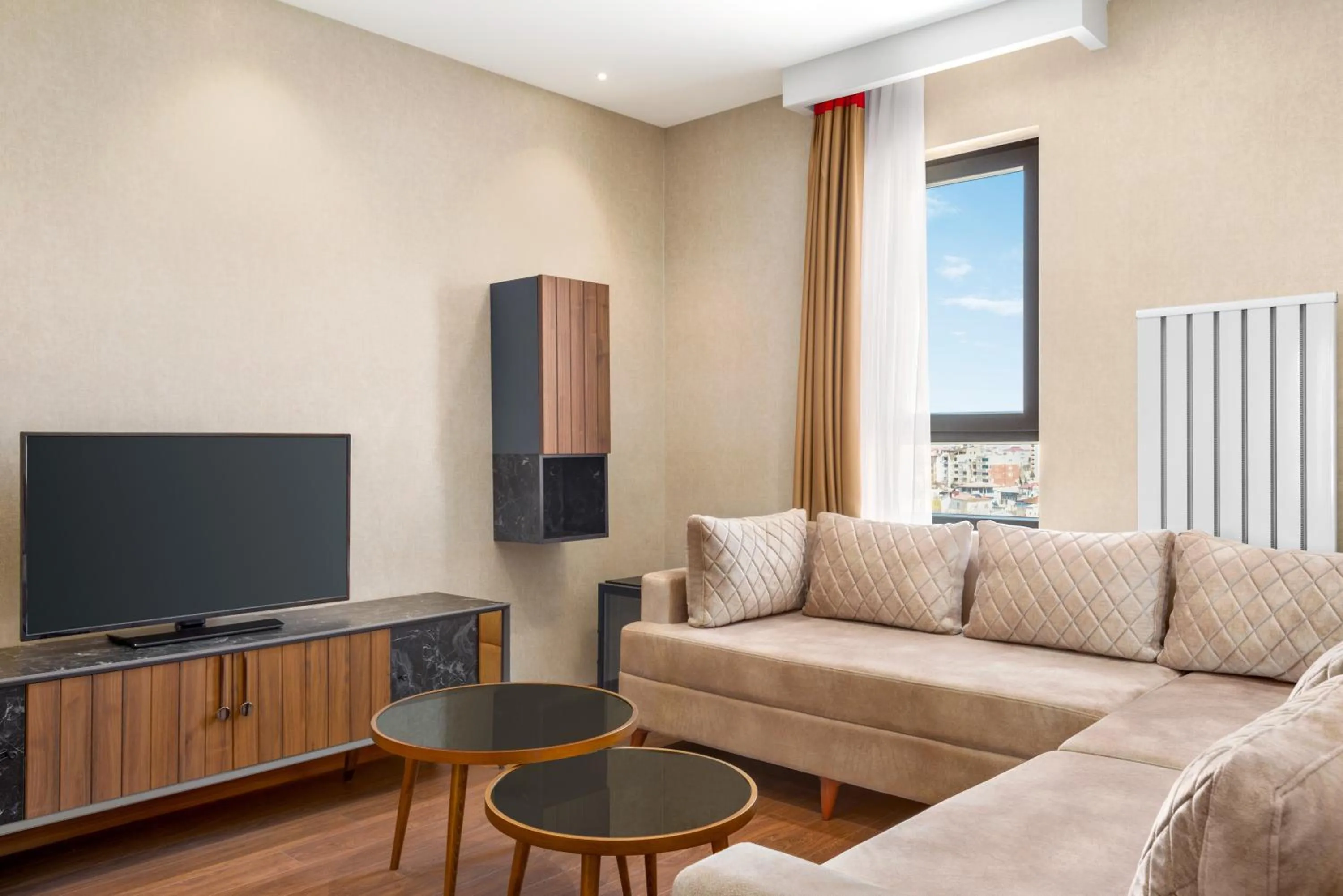 King Suite - Non-Smoking in Ramada By Wyndham Elbistan