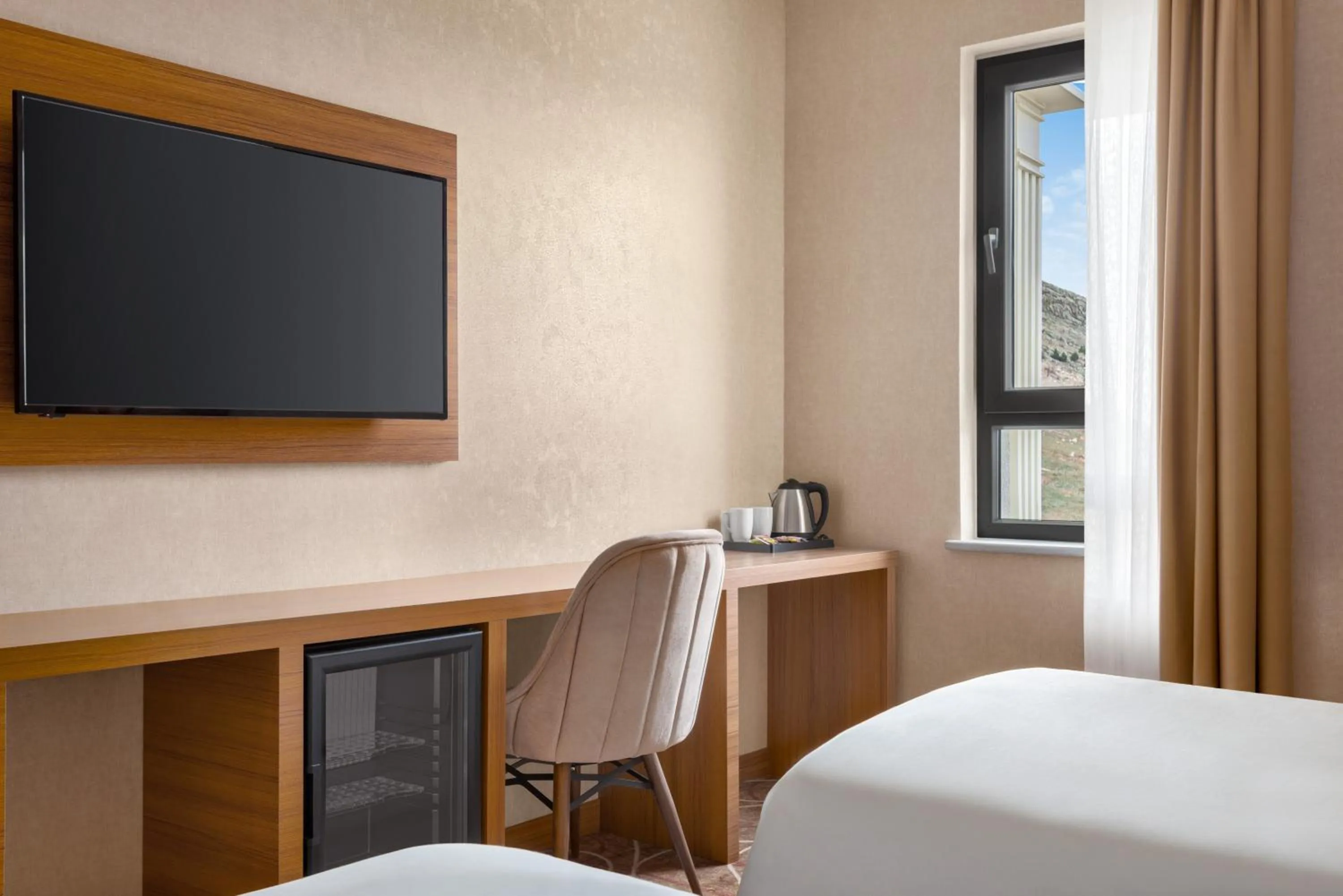 Twin Room - Non-Smoking in Ramada By Wyndham Elbistan