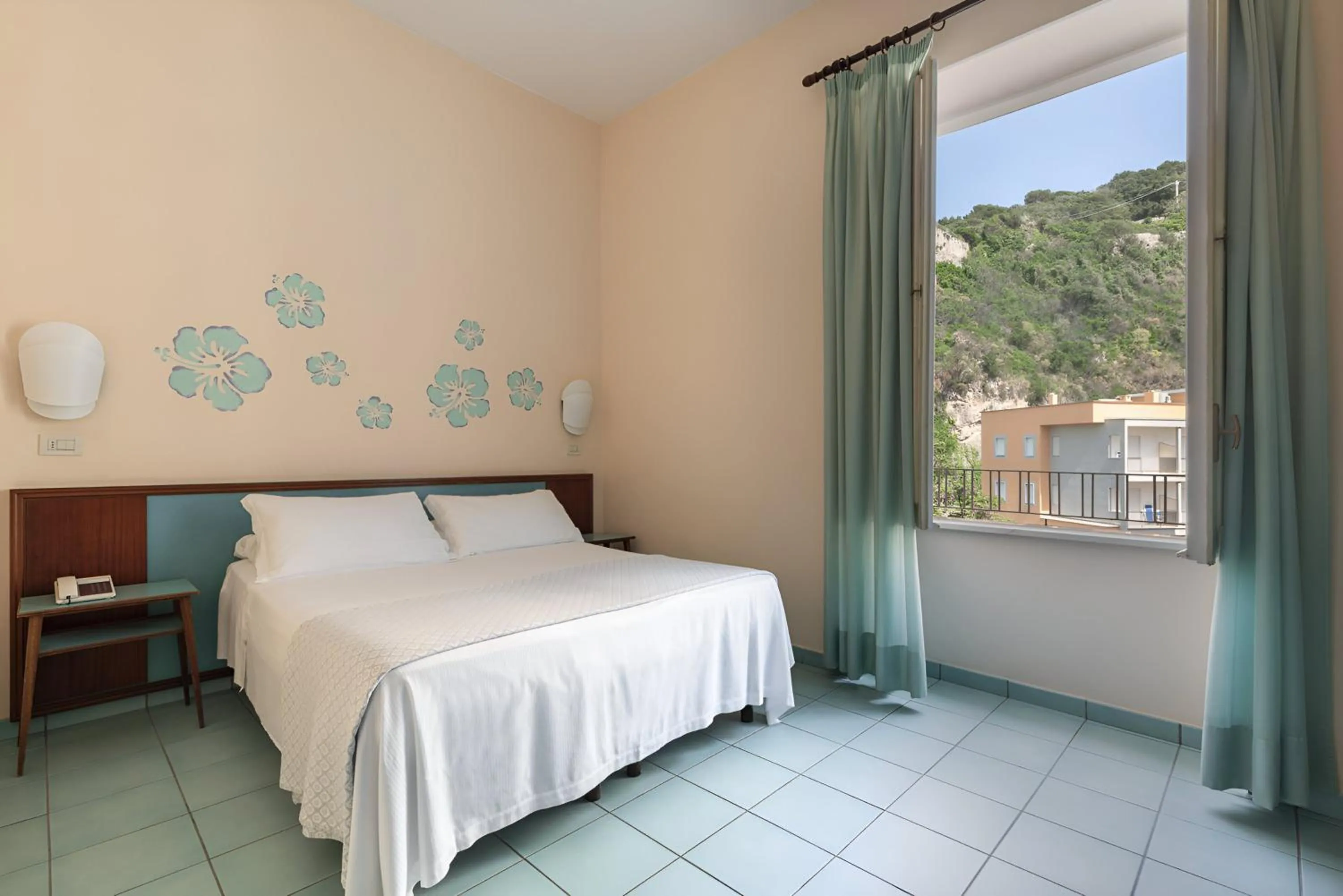 Double Room in Hotel Serapo