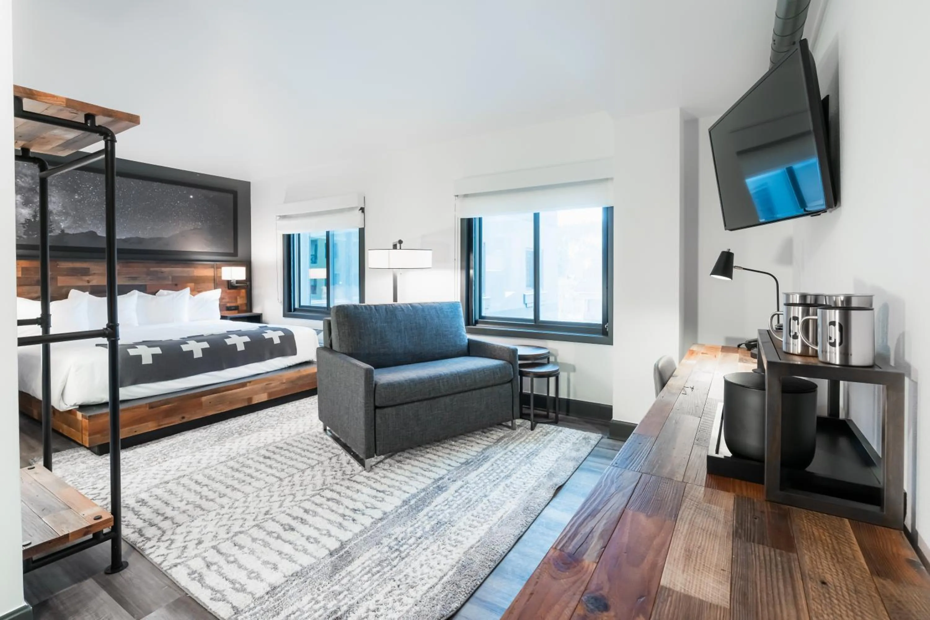 Deluxe King Room in Gravity Haus