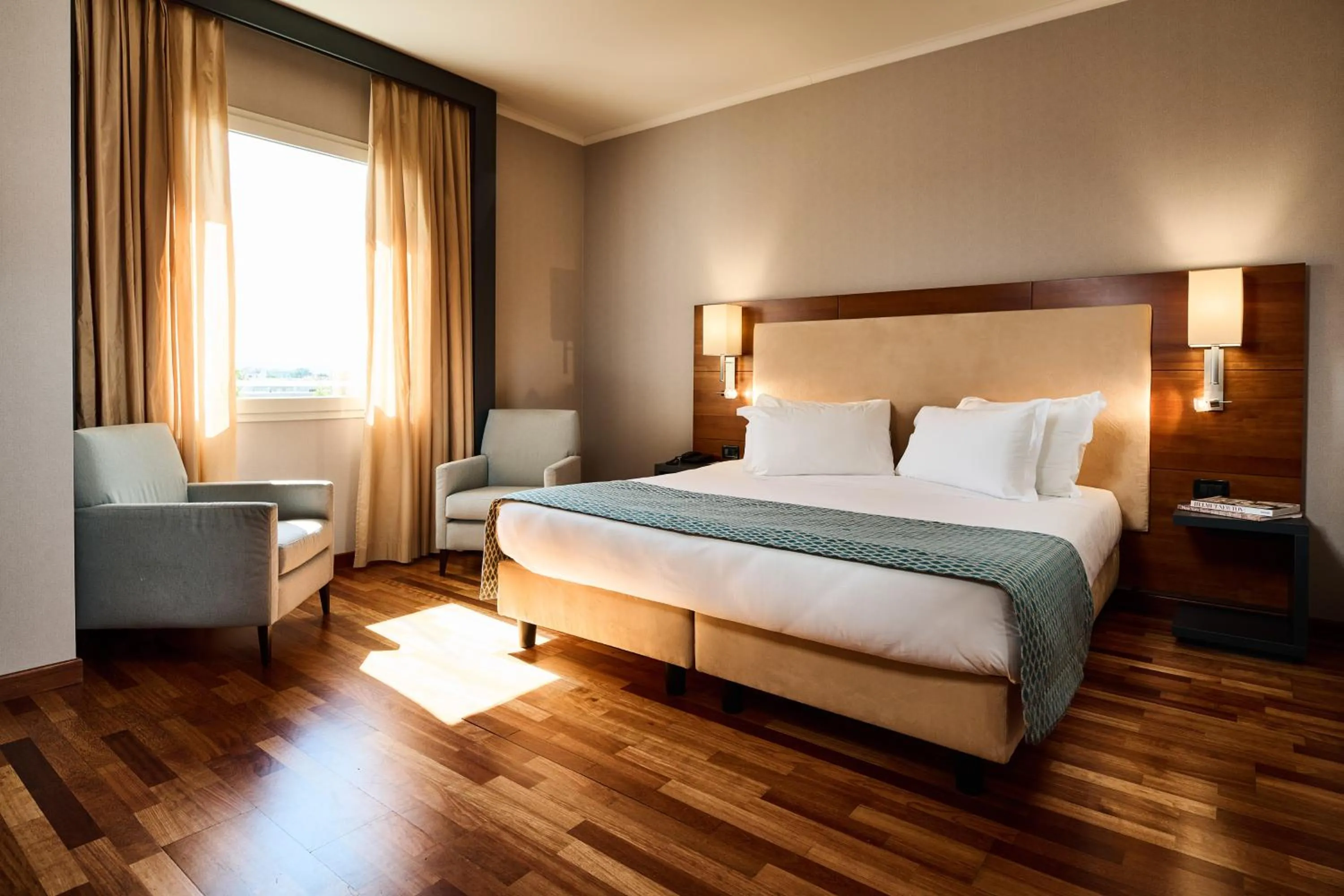 Superior Double Room - single occupancy in Hotel Da Vinci