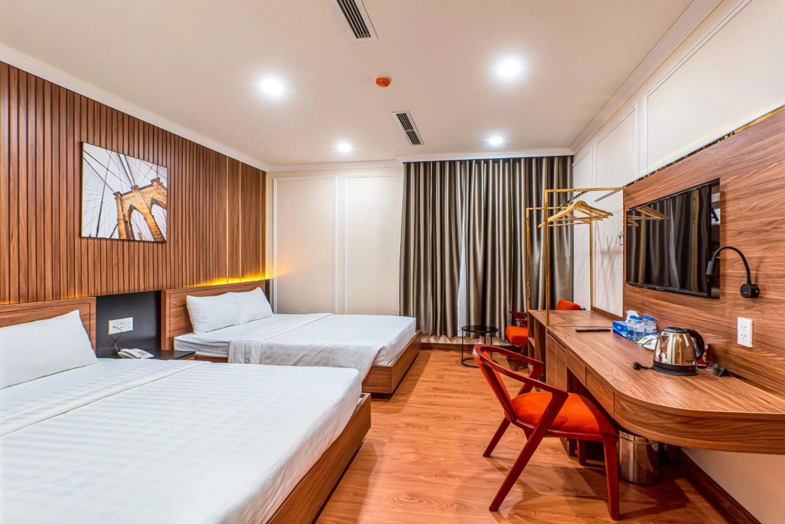 Quadruple Room in Maya Hotel 3