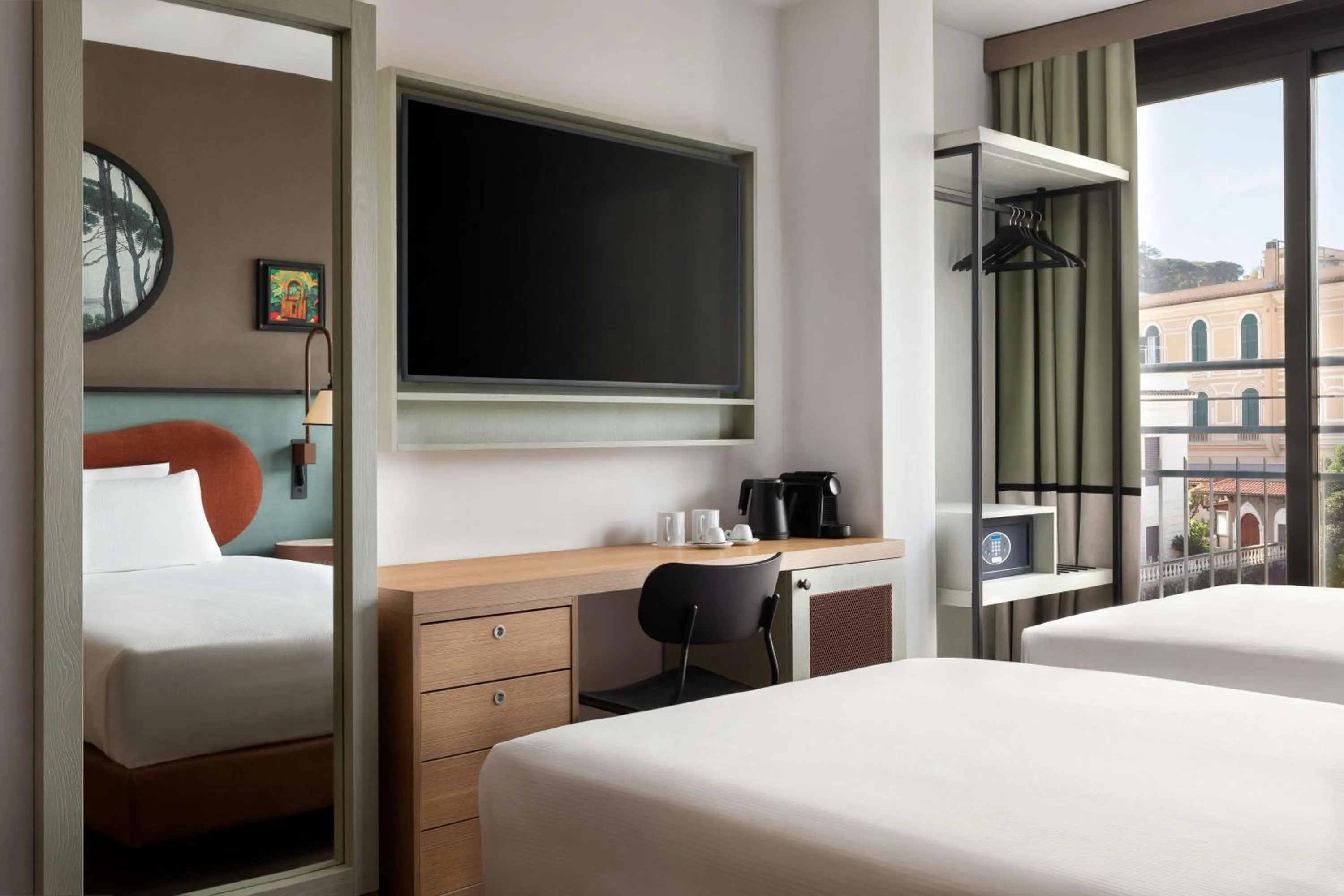 Superior Twin Room in Best Western Plus Hotel Spring House