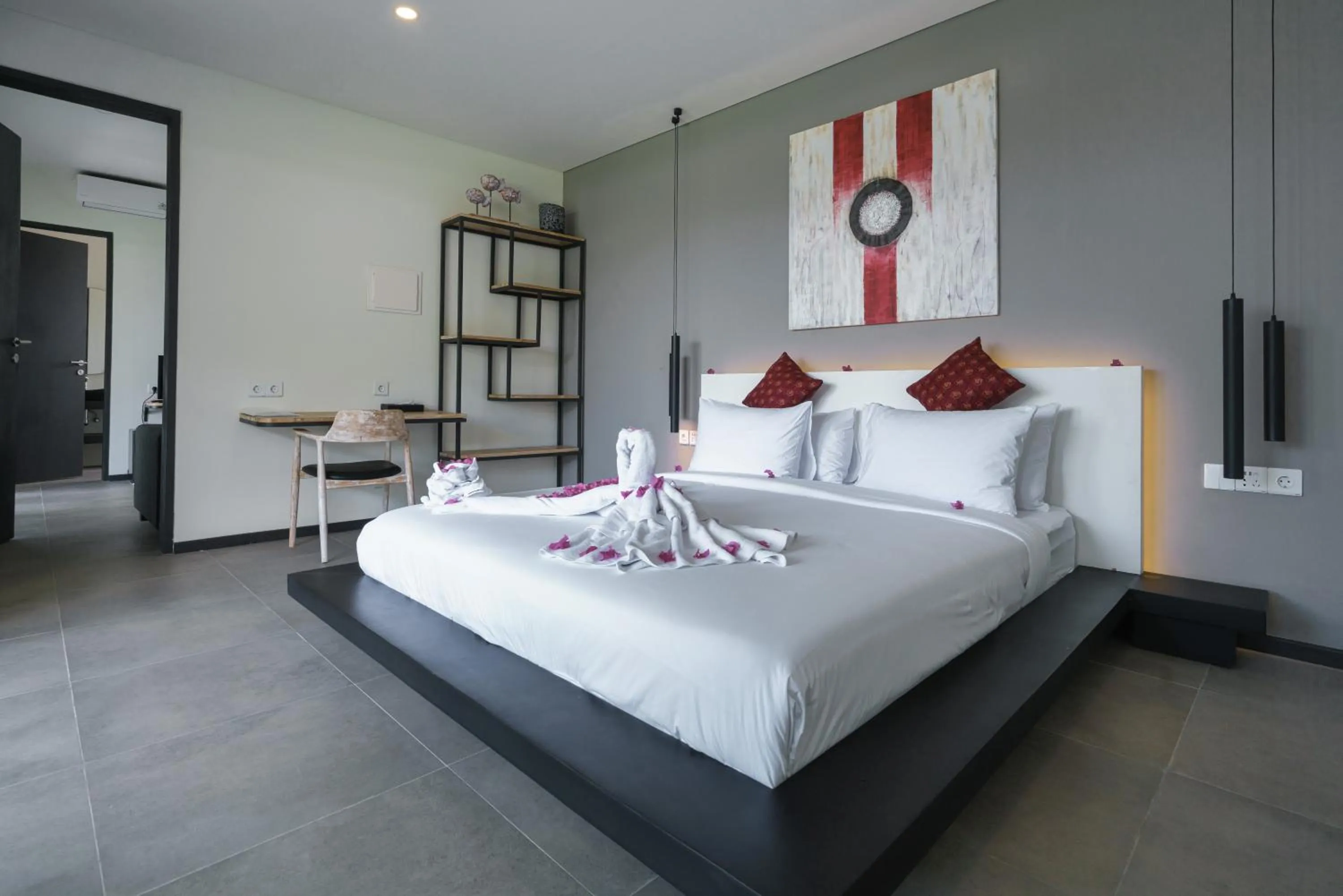 Deluxe King Suite in Amazing Lombok Resort