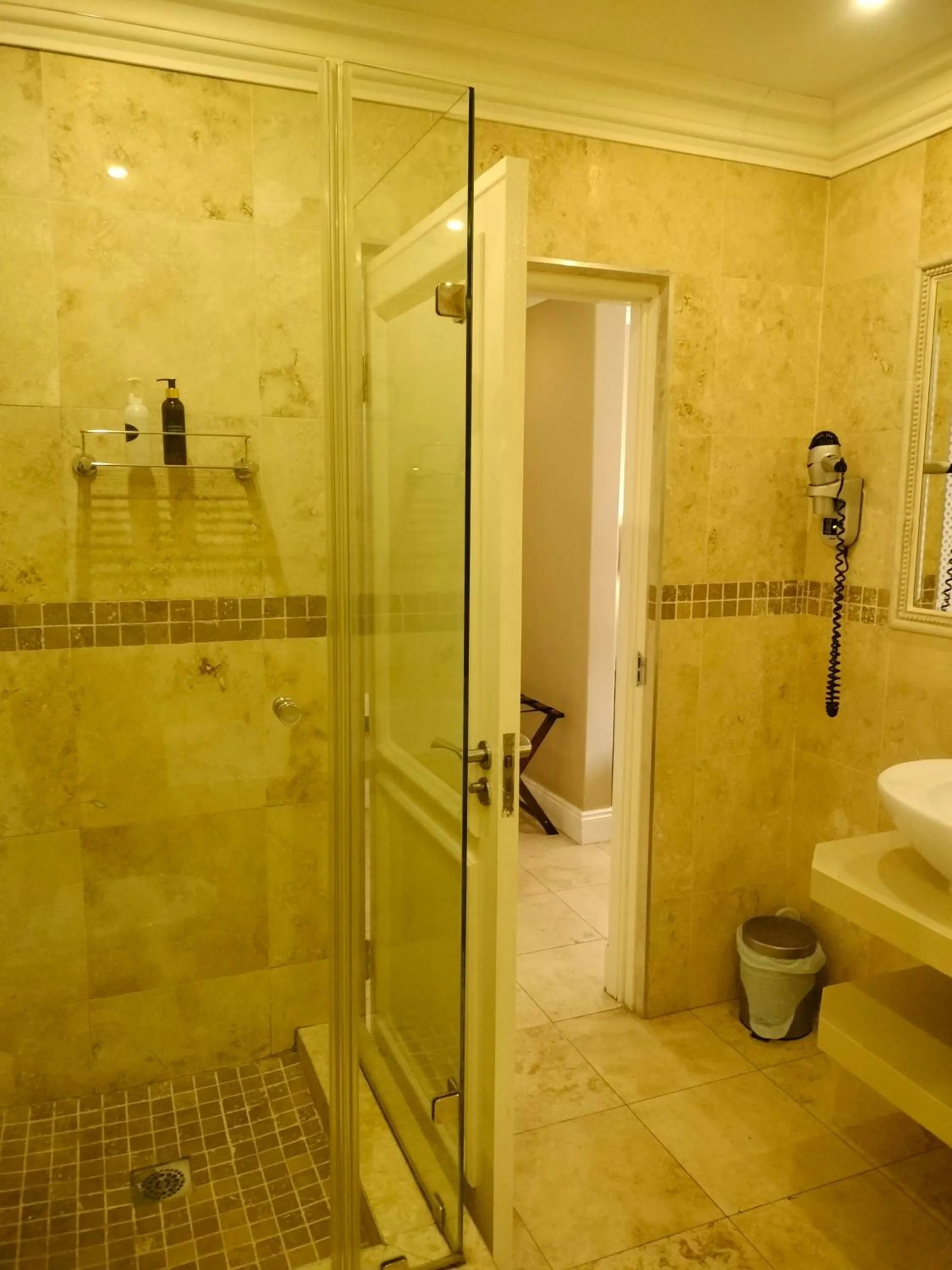 Standard King Room in 131 on Herbert Baker Boutique Hotel