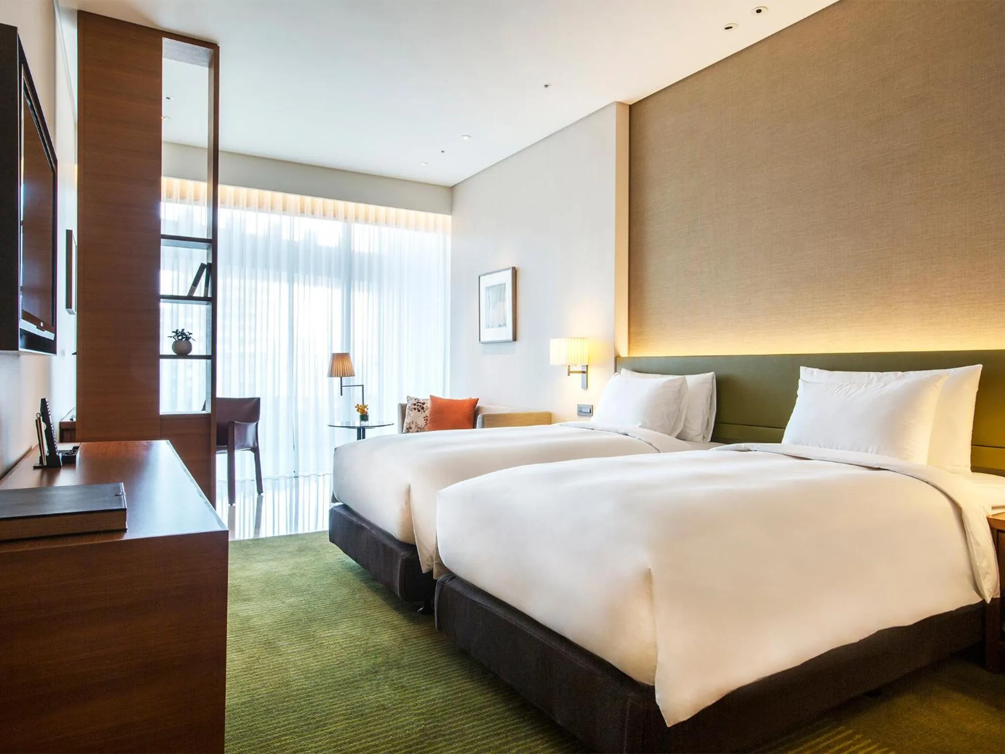 Classic Twin Room with City View in Eslite Hotel