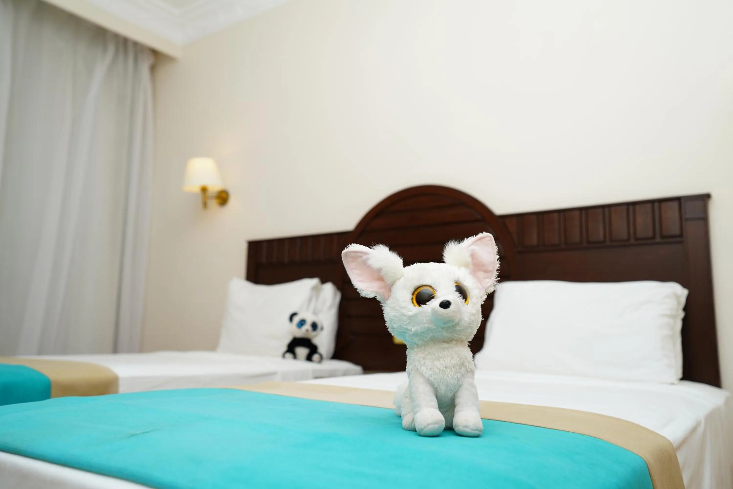 Deluxe Family Suite in Utopia Beach Club