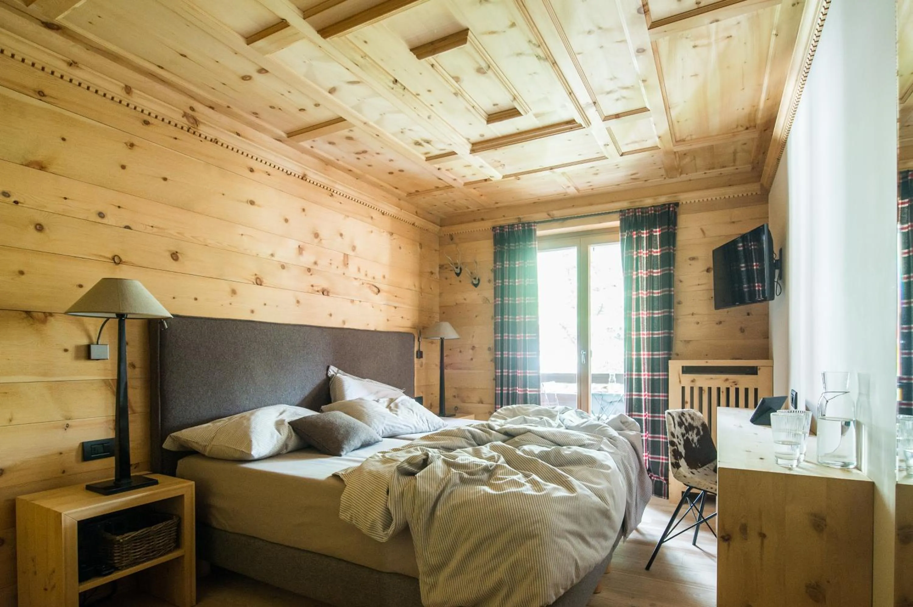 Double Room with Mountain View in La Genzianella Bormio