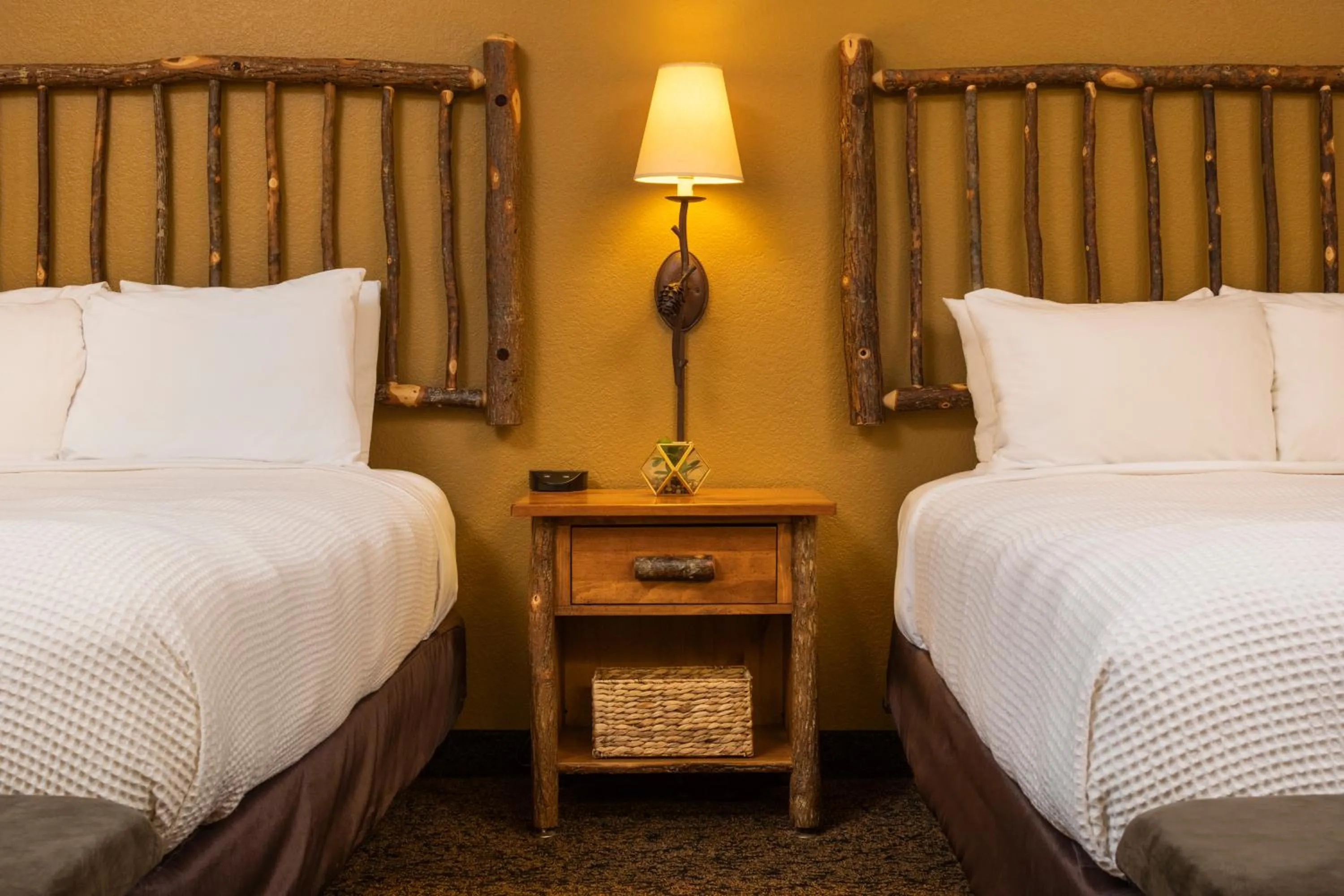 Queen Studio in bantr Grand Hotel Wausau - Rothschild