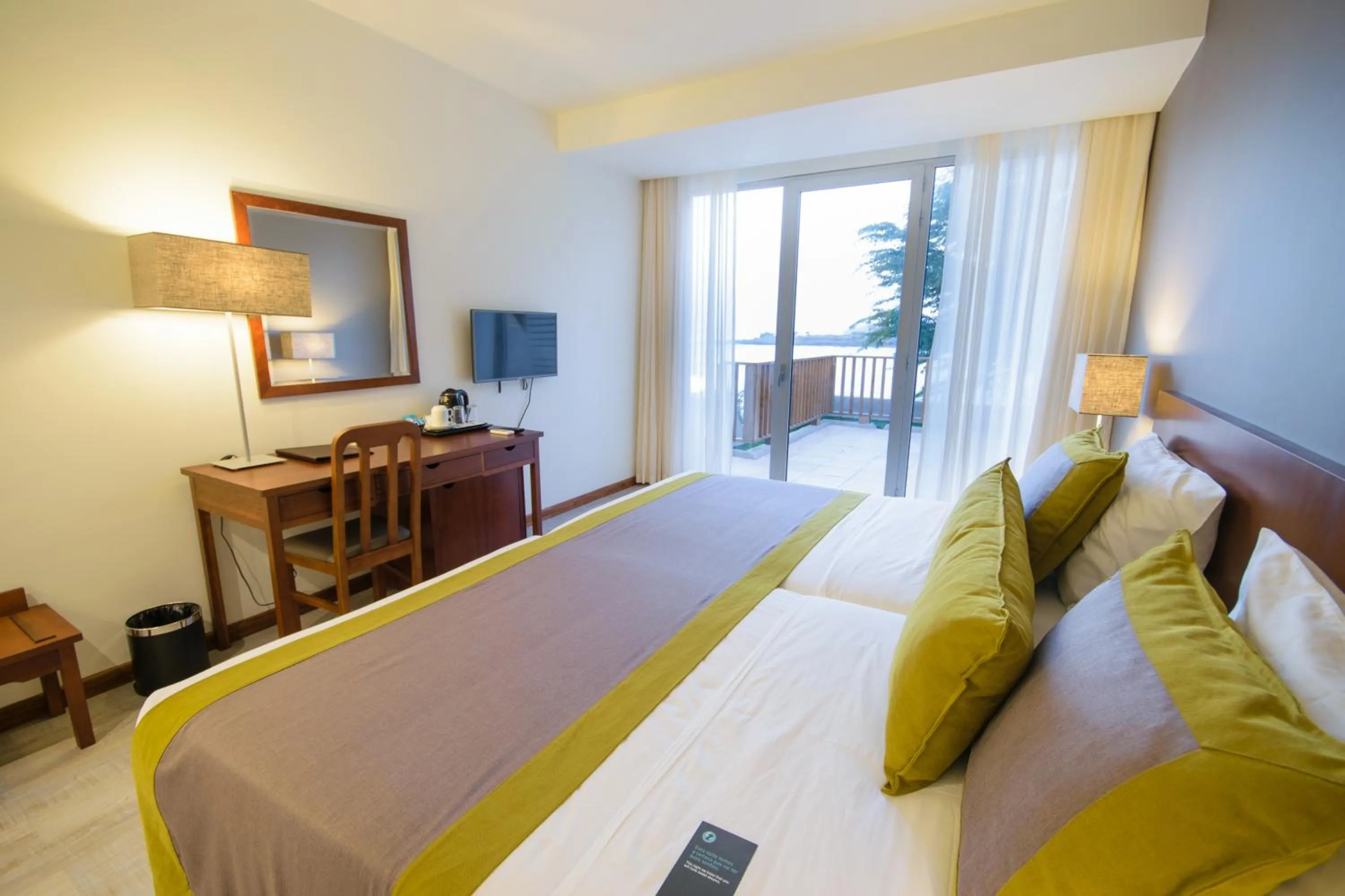 Superior Double Room with Sea View - single occupancy in Oasis Praiamar