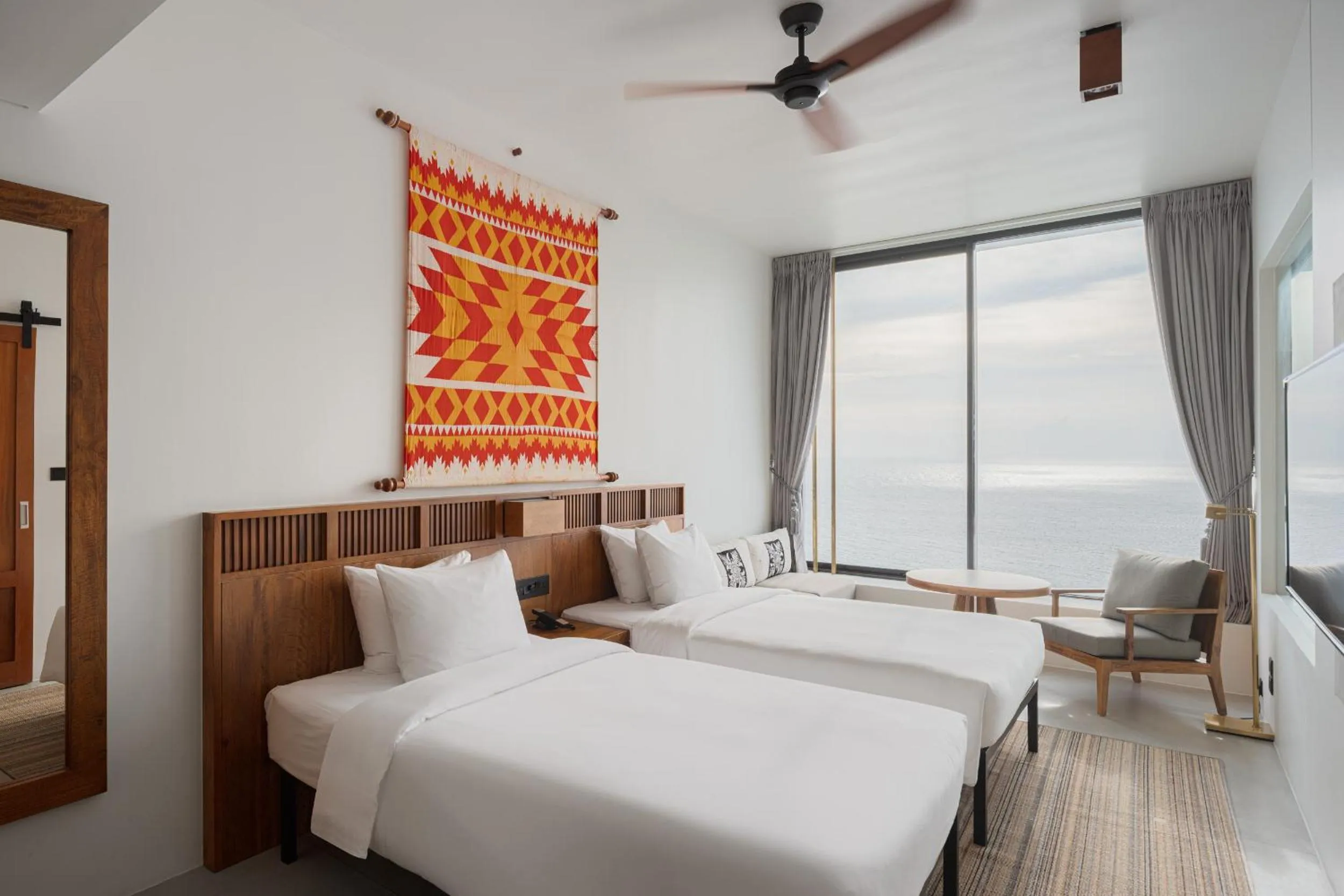 Superior Twin Sea View in Granbell Hotel Colombo