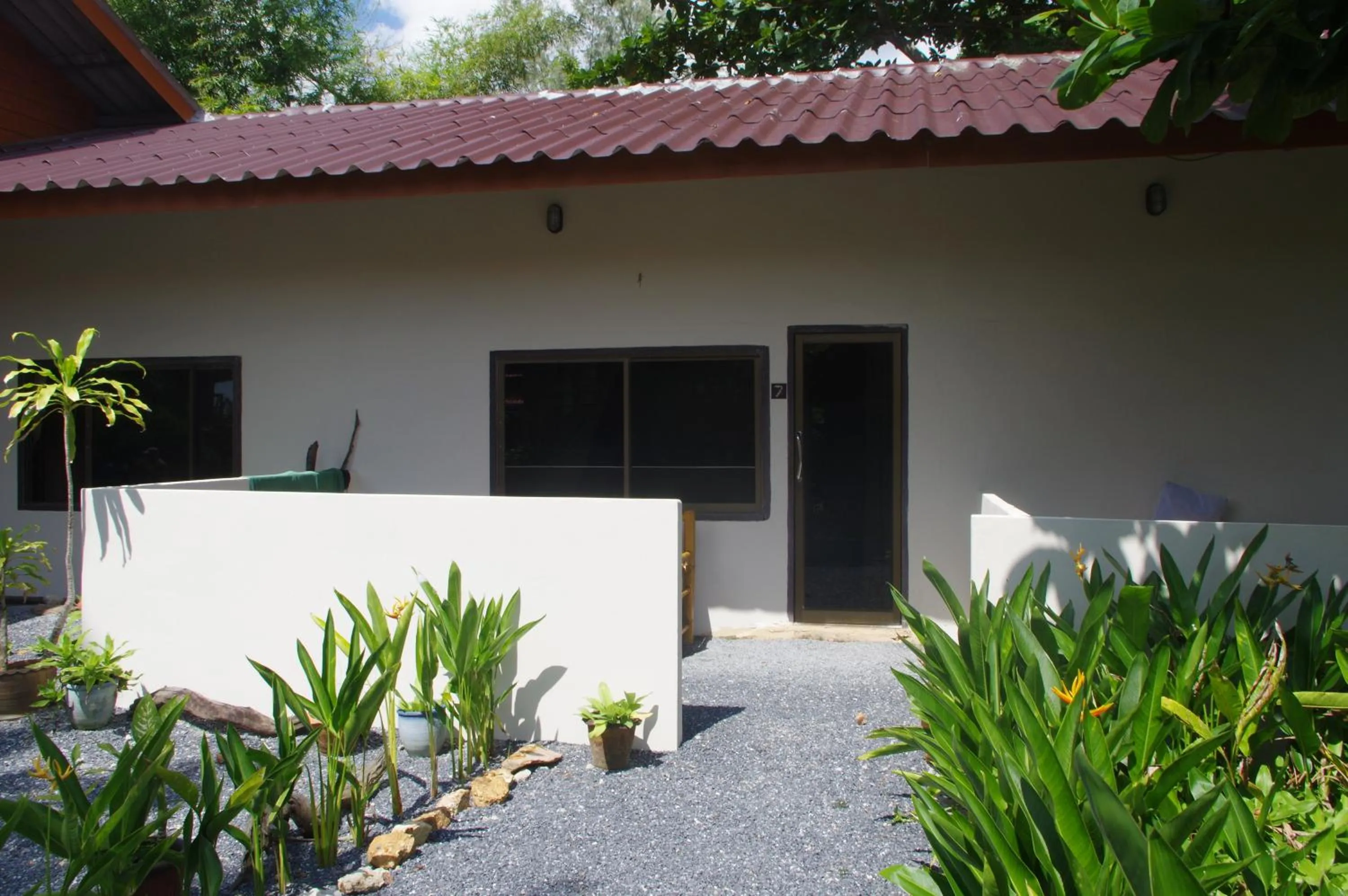 Standard Twin Room in Thai House Beach Resort