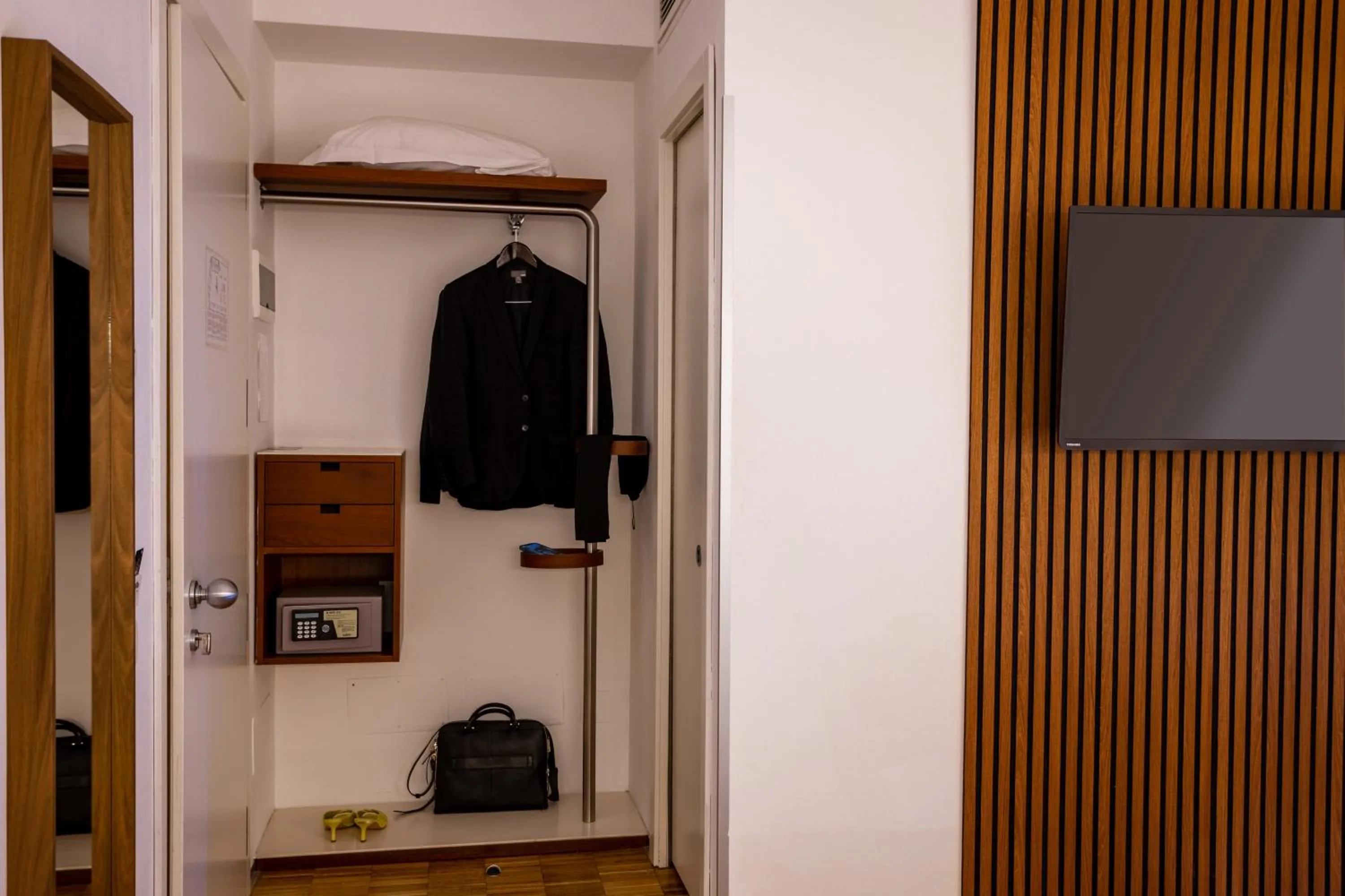 Double or Twin Room in Black Hotel