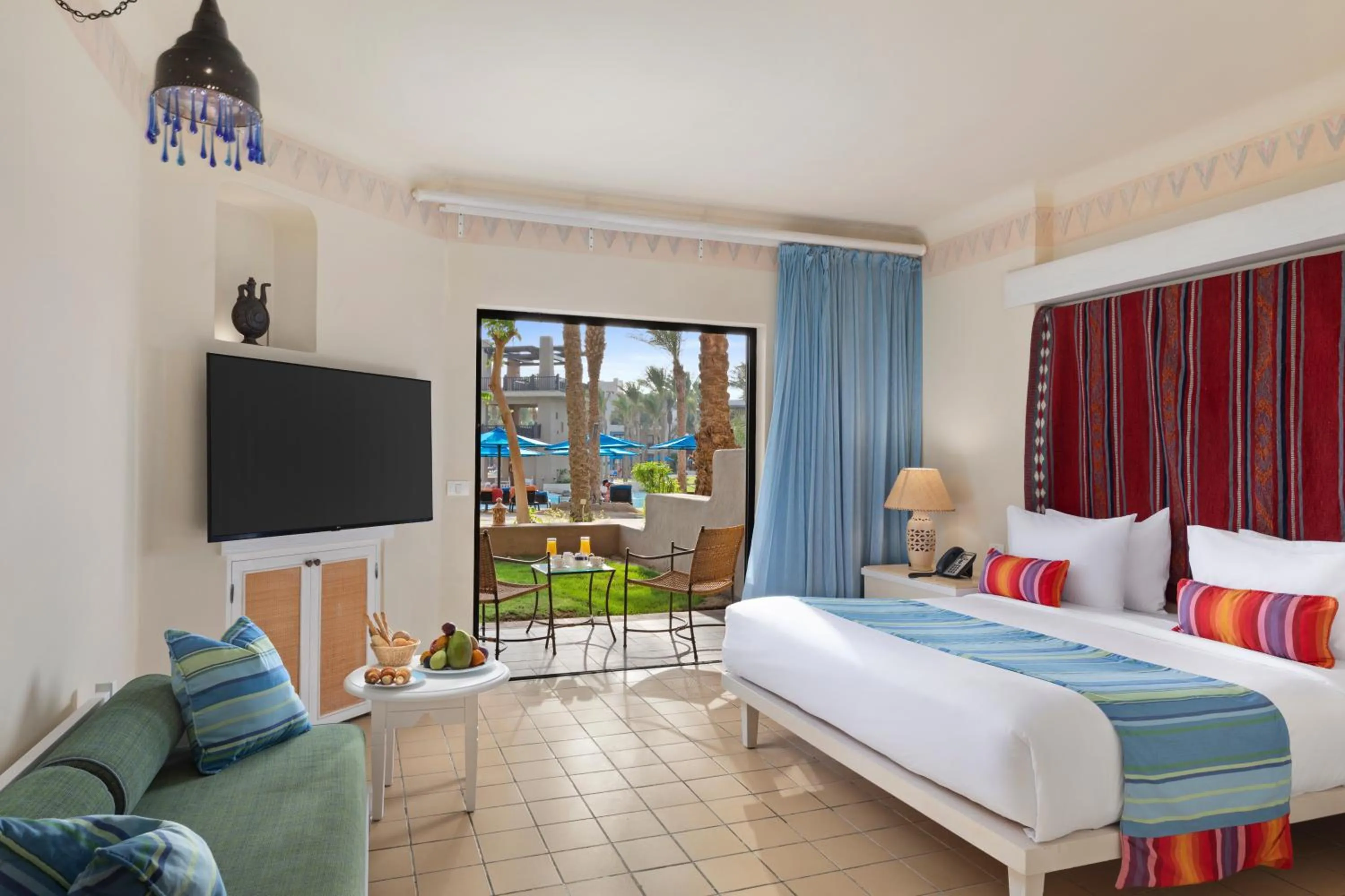 Two Interconnecting Family Room in Pickalbatros Sands Port Ghalib