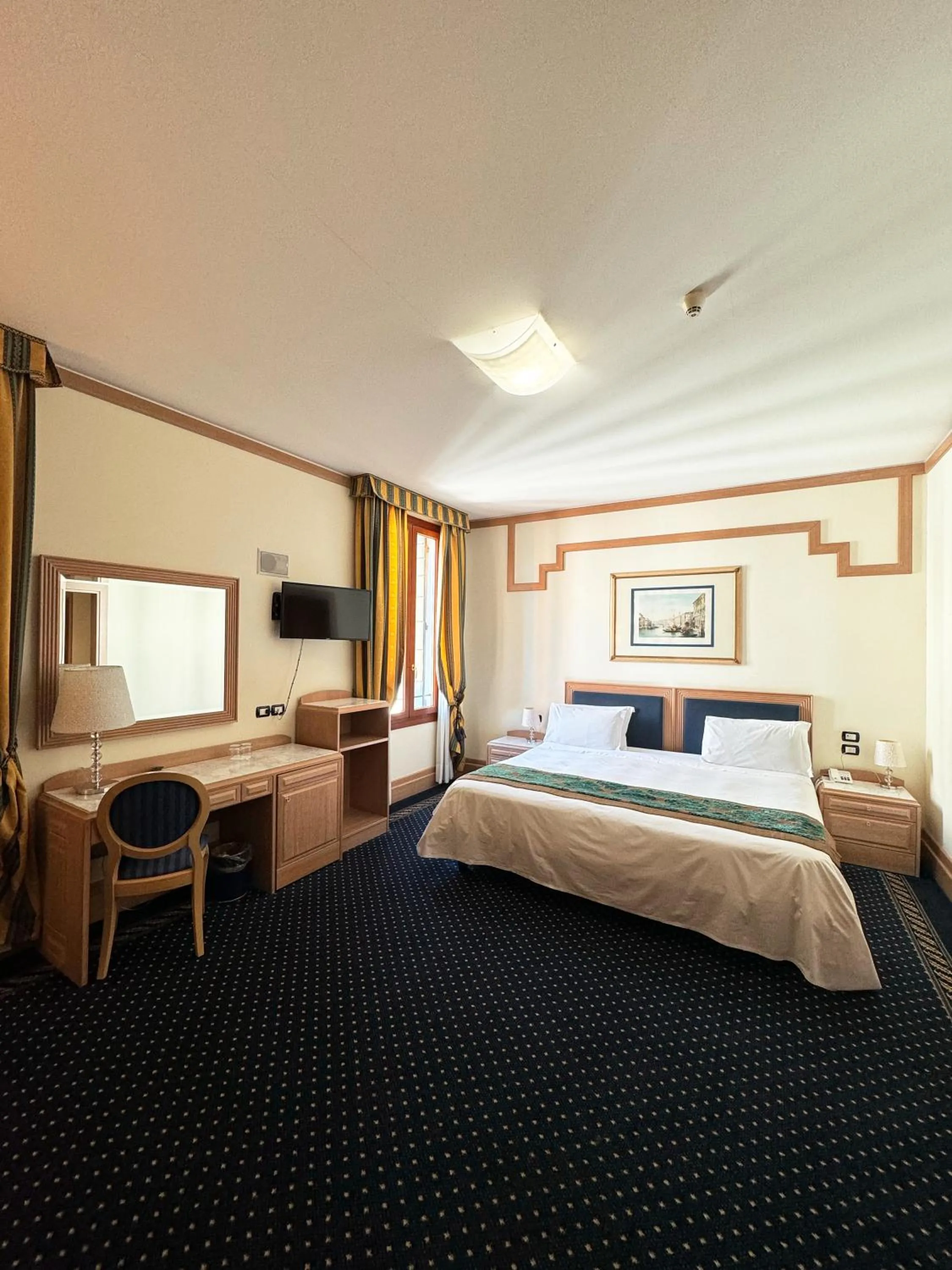 Superior Double or Twin Room in Foscari Palace