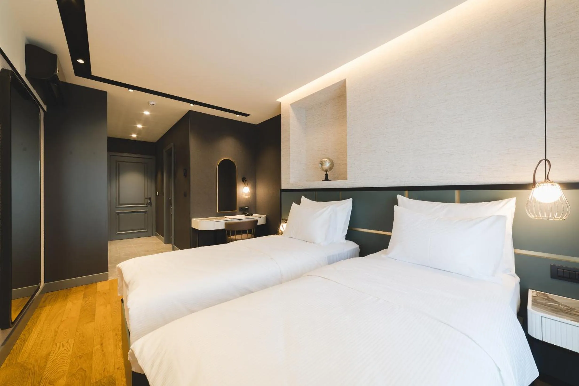 Double or Twin Room in SIGNUM Hotel