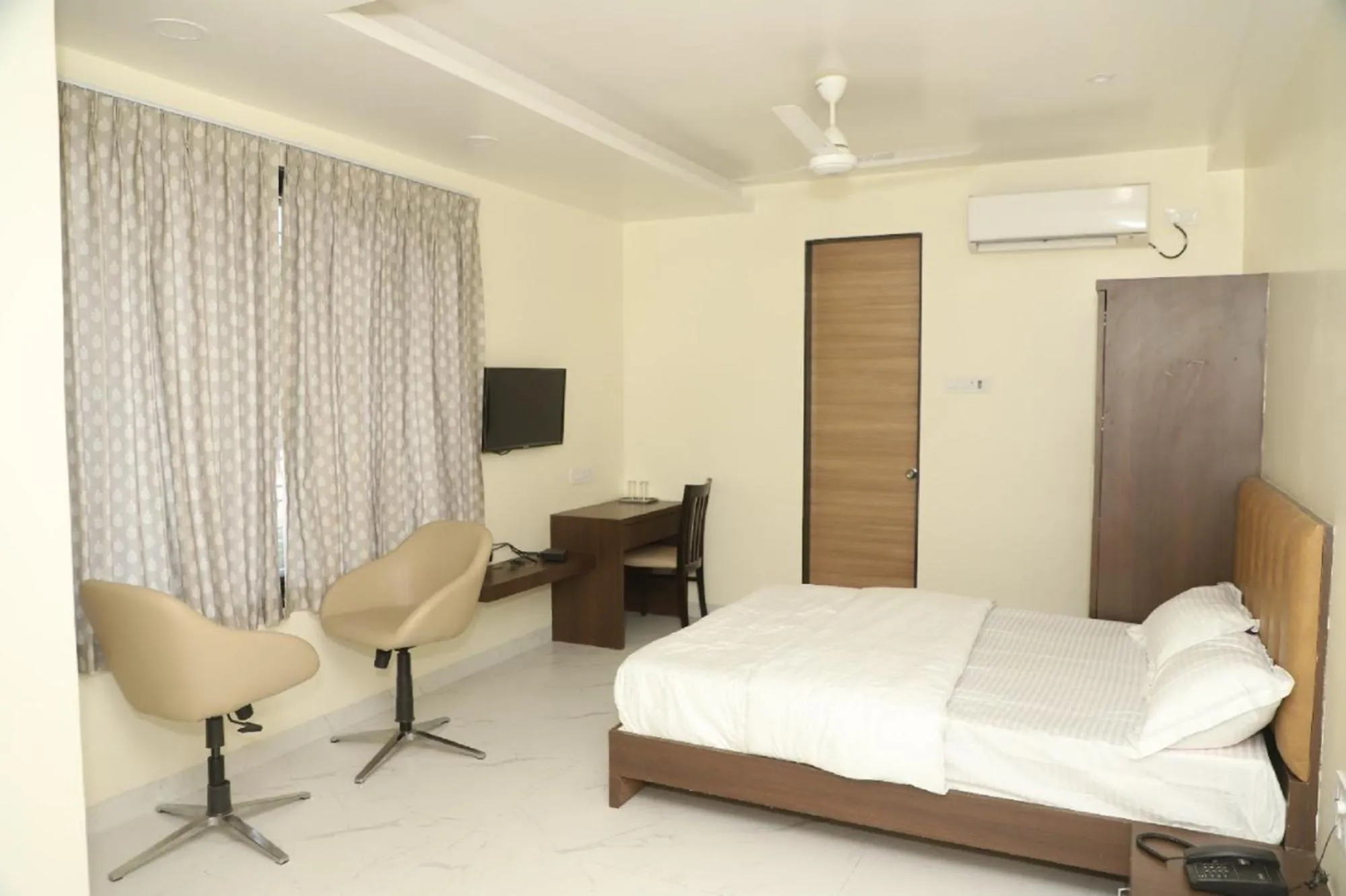 Suite in ID Square residency Parbhani