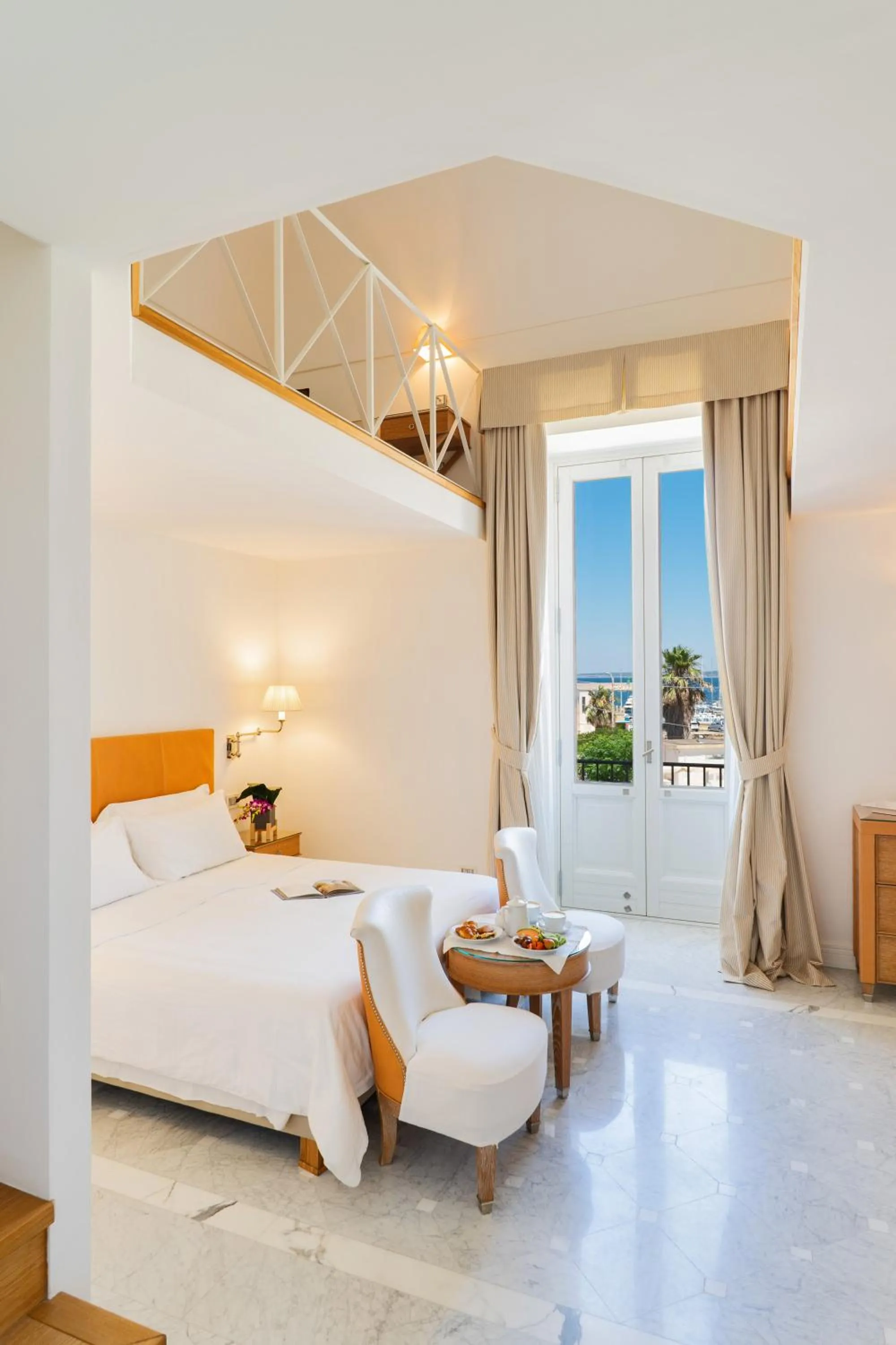 Suite Deluxe - Split Level in Palazzo del Corso – Boutique Hotel