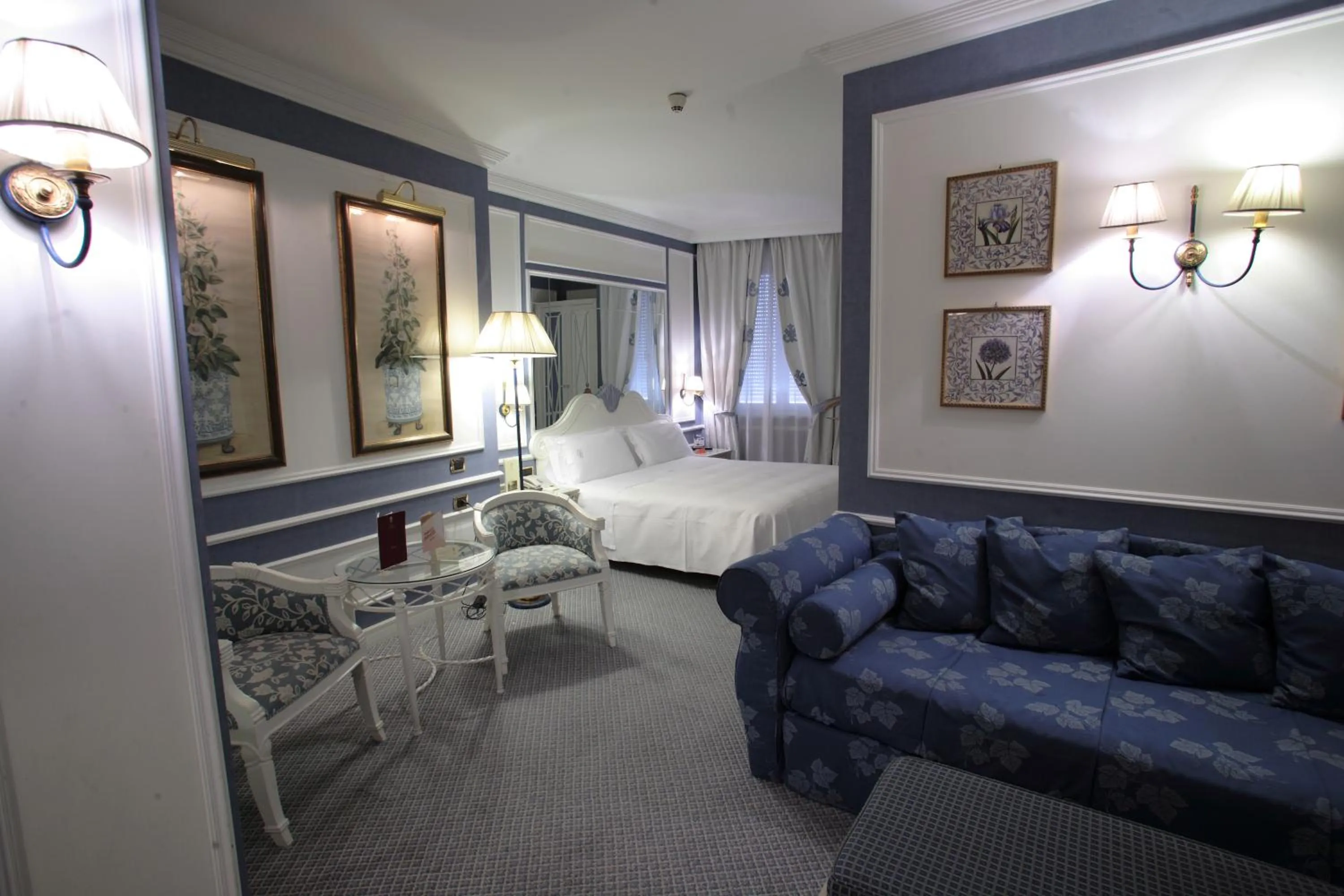 Quadruple Room in Palazzo Alabardieri