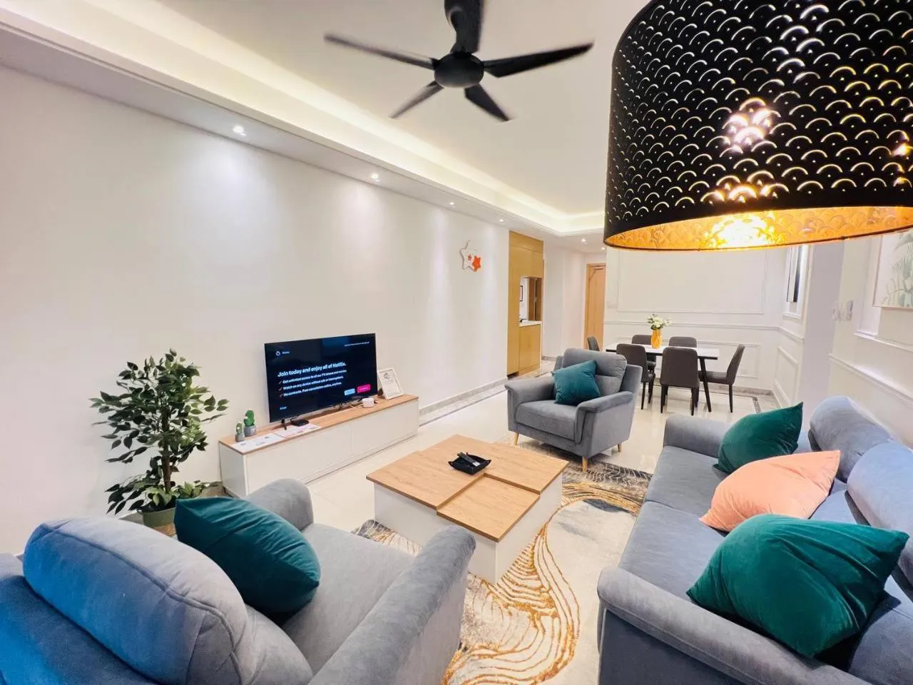 Triple Room with Balcony in R&F PRINCESS COVE by ANJU