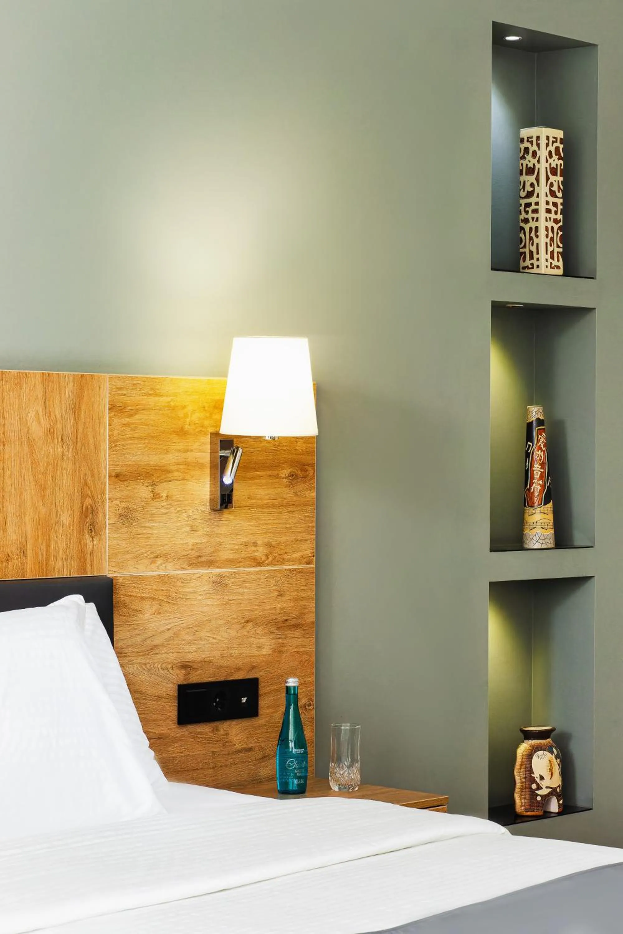 Standard Twin Room - single occupancy in Grand Nur Hotel