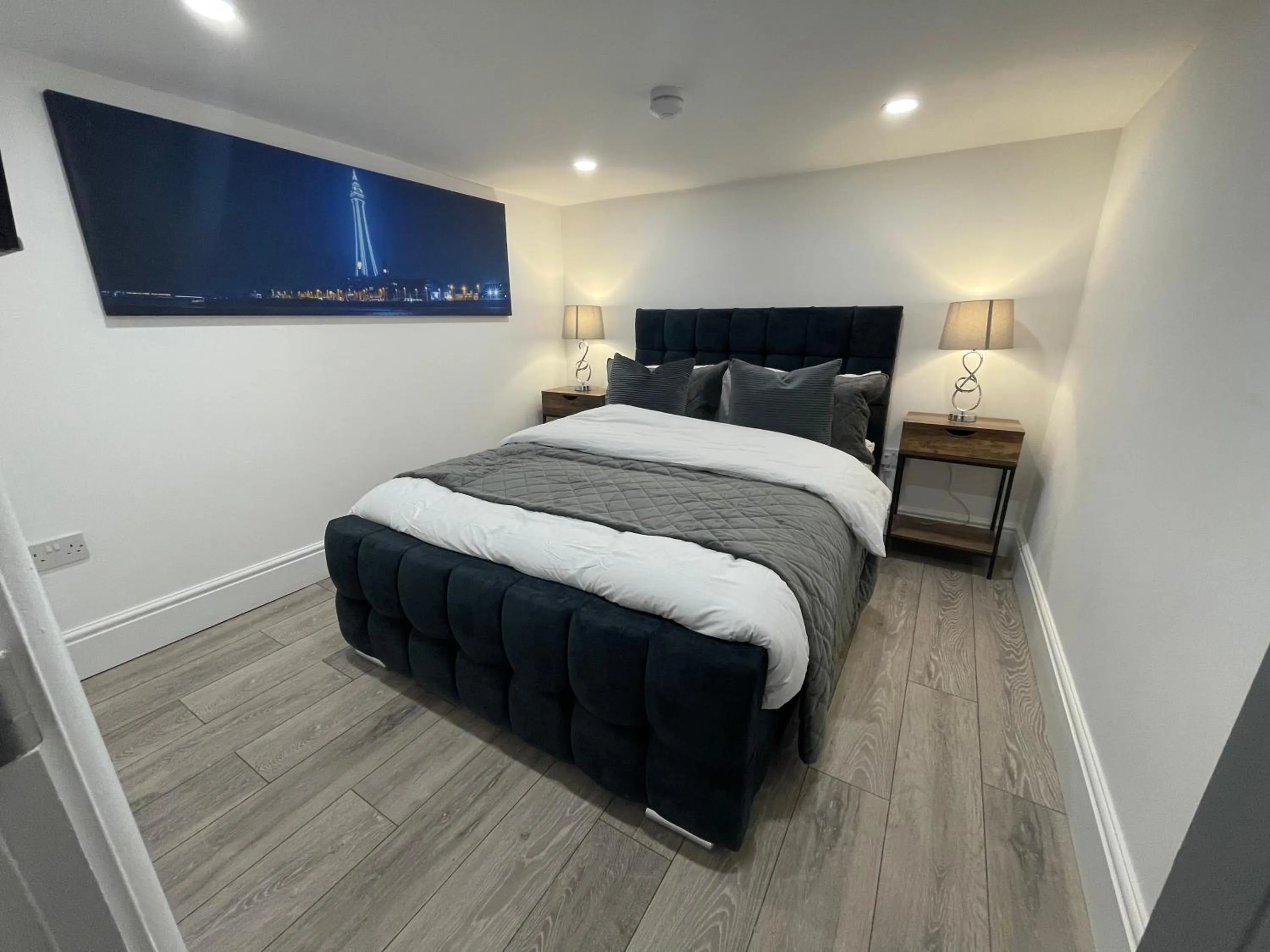 Basement Suite With Spa Bath (Height Restriction 5'10) in Osborne hot tub and jacuzzi suites