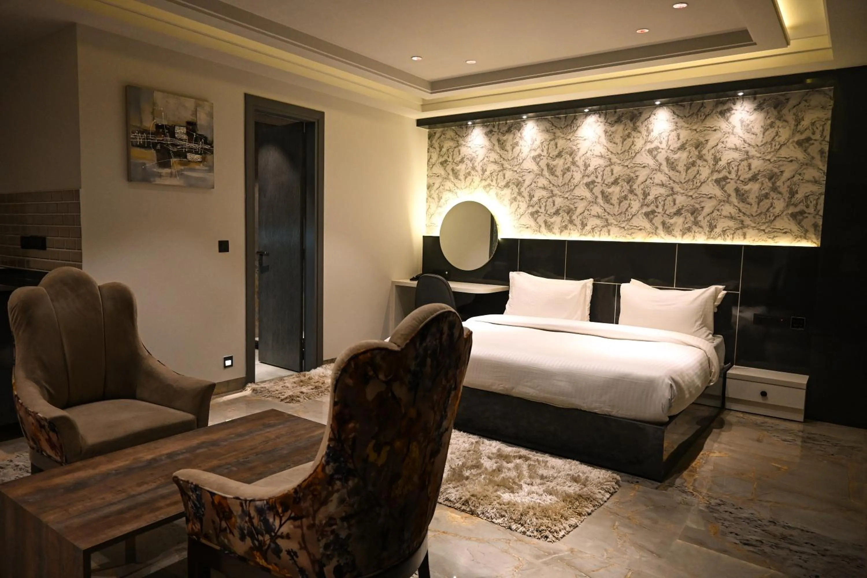 Studio with Balcony in METRO STUDIOS