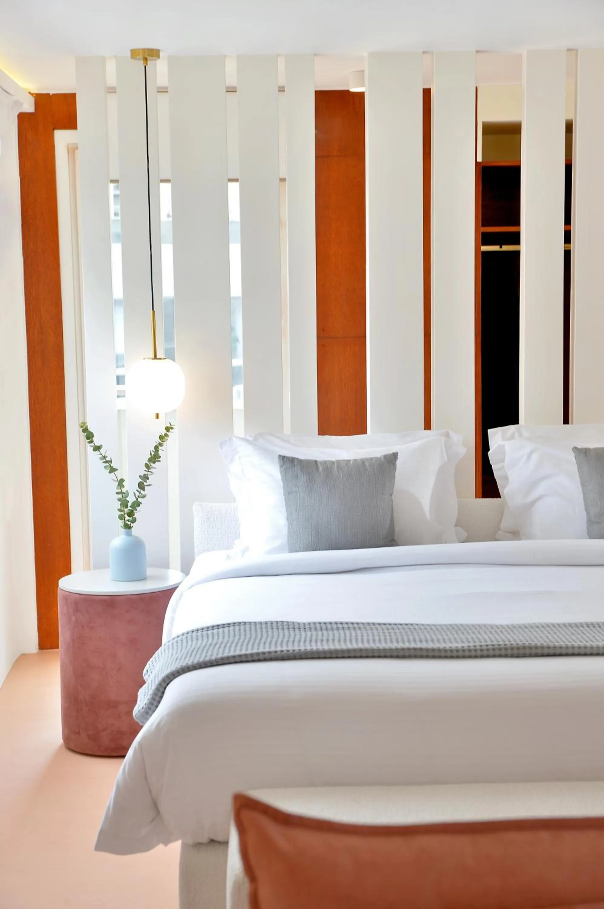 Luxury Suite with Hammam & Outdoor Hot Tub  in Alva Athens Hotel