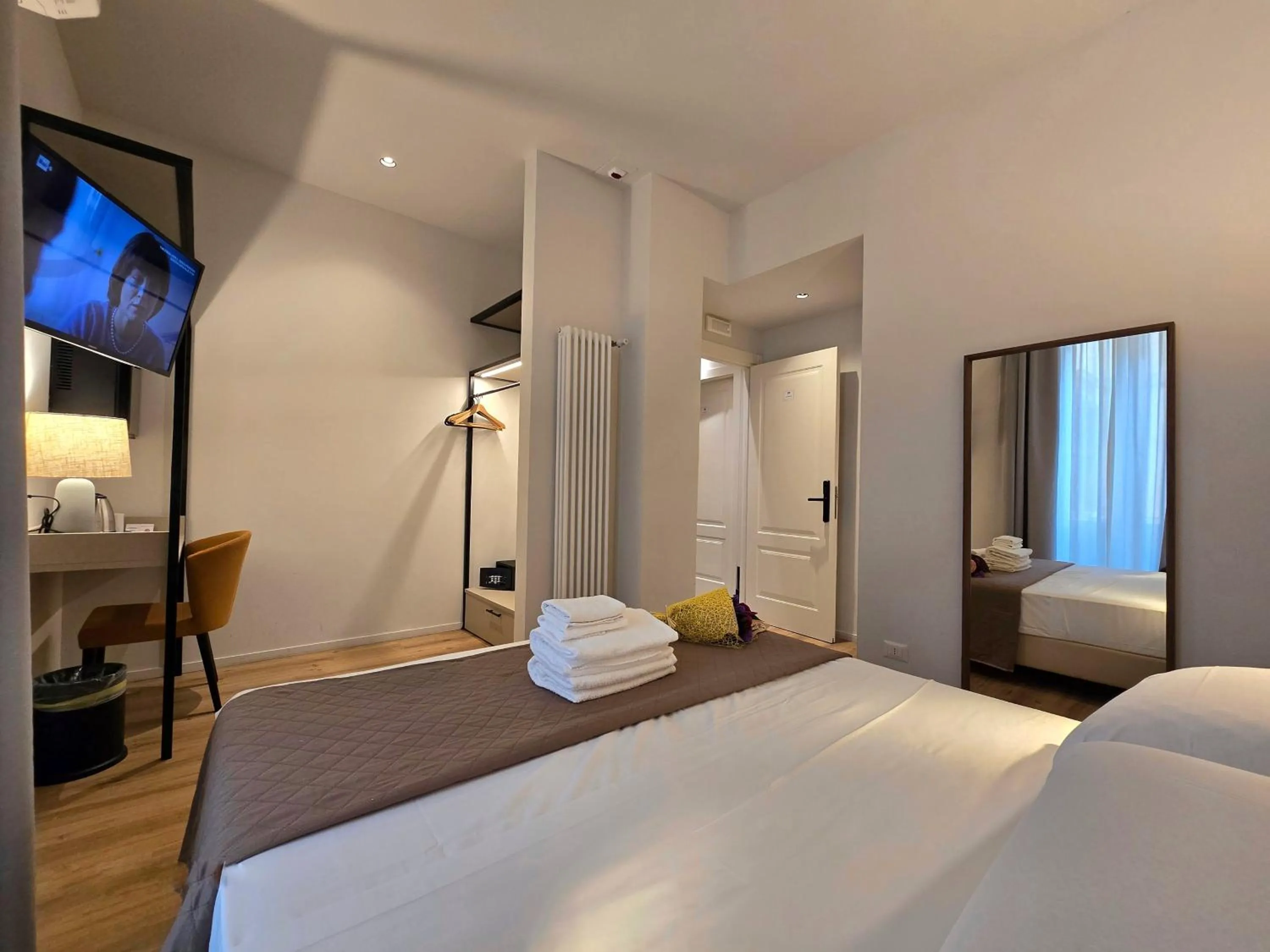Superior Double or Twin Room in Hotel Porta Pia