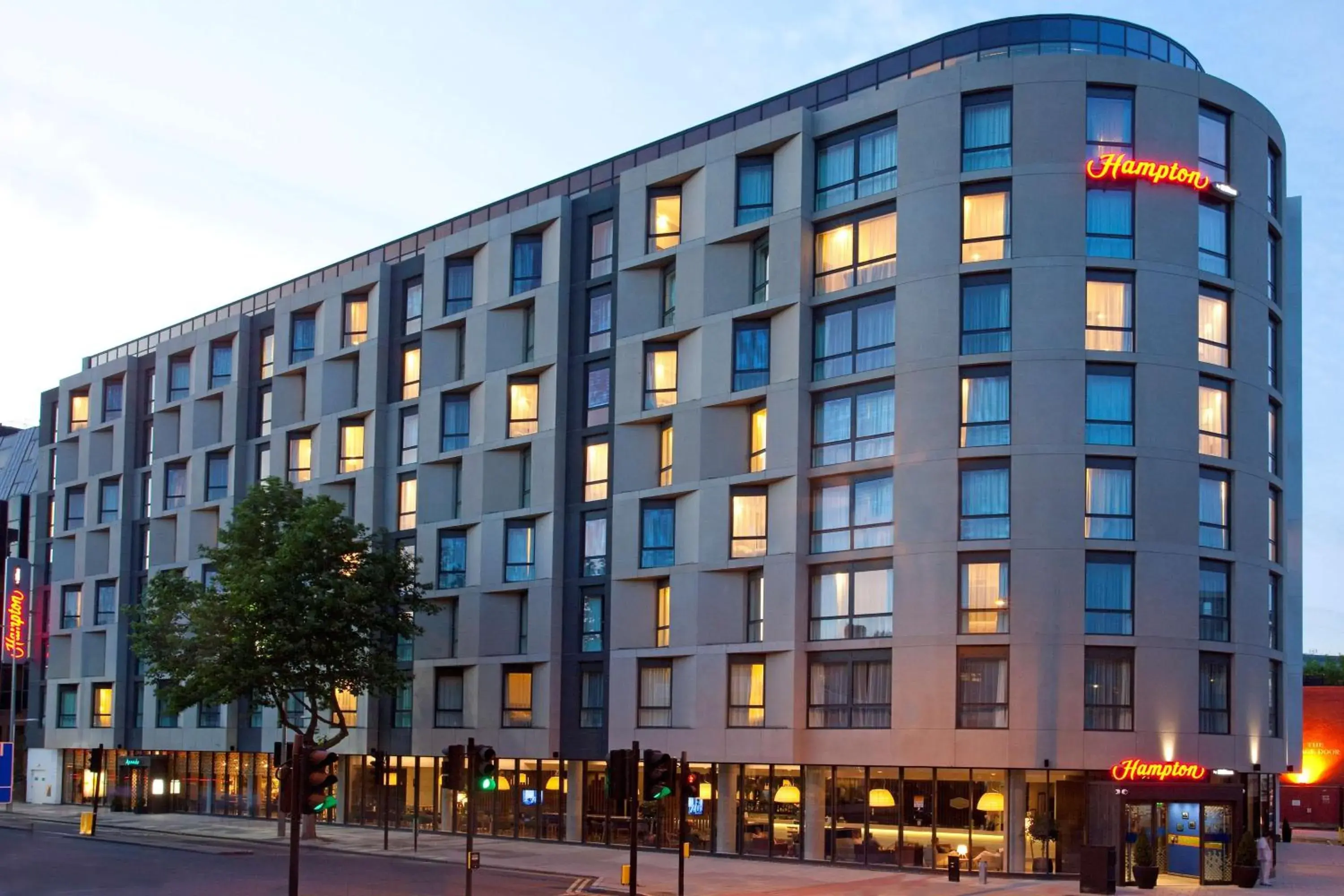 Hampton by Hilton London Waterloo Hampton by Hilton London Waterloo