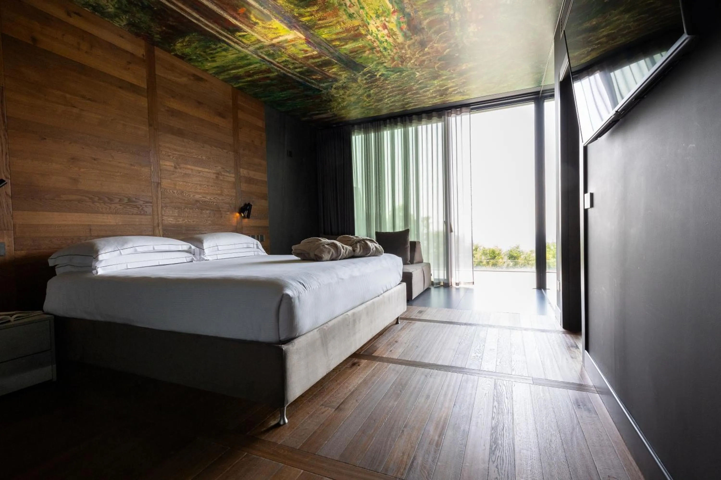 Junior Suite in Phi Hotel Piajo