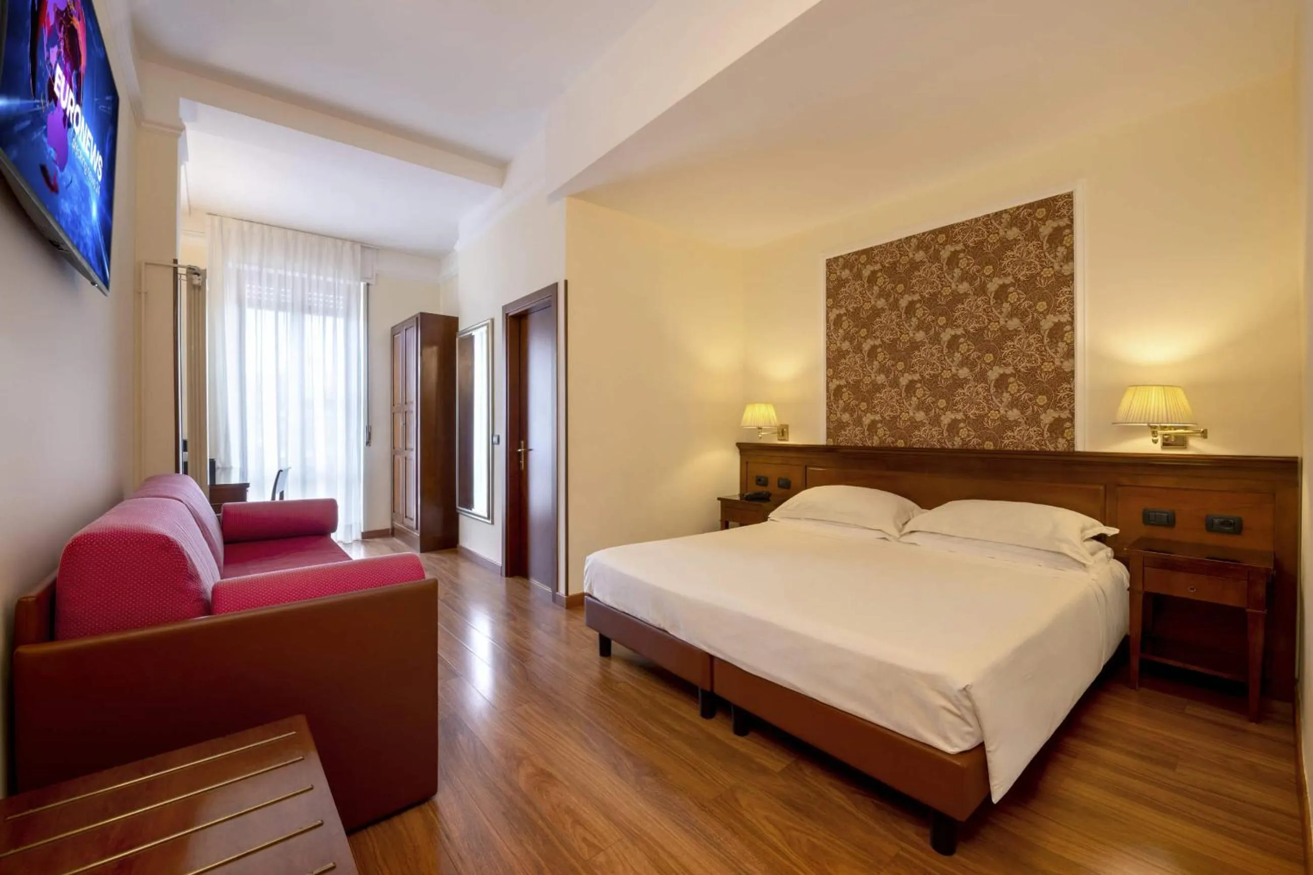 Superior Double or Twin Room in Lancaster Hotel