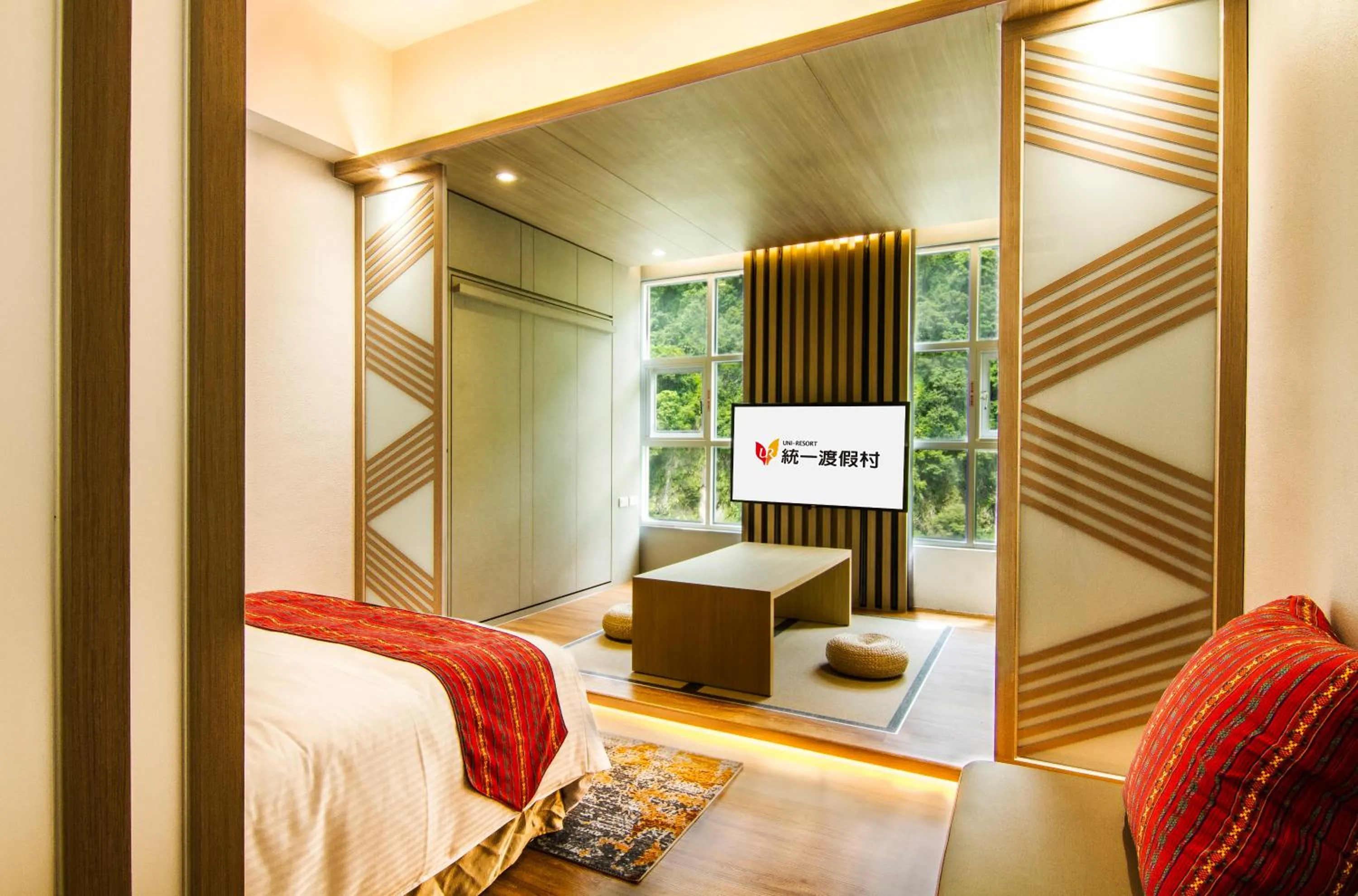 Japanese-Western Style Room with Creek View in Uni-Resort Ku-Kuan