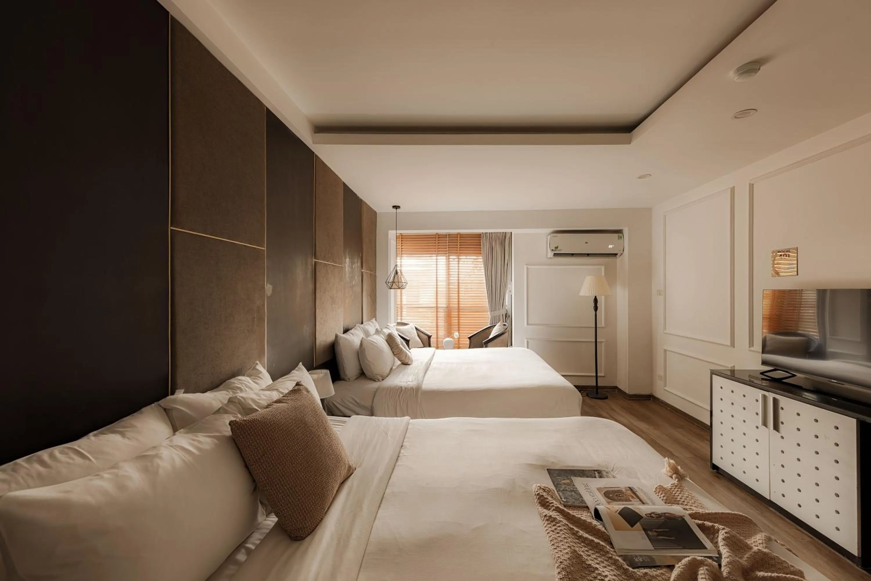 Family Room in Keypad Hotel - 24 Hang Ga