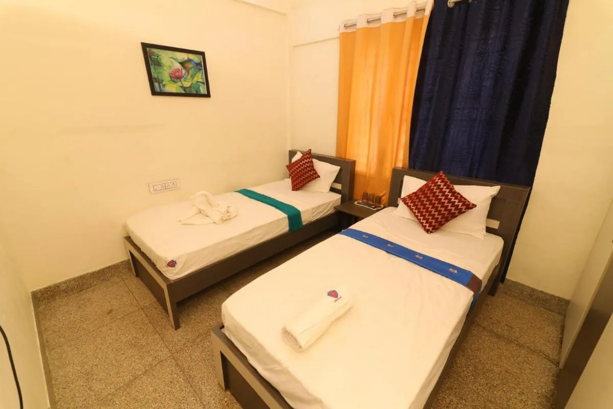 Budget Double or Twin Room in La Smart Stays